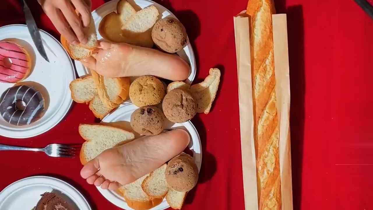 美食甜点足部盛宴脚底抹油奶油 [1V/1.36G]插图2