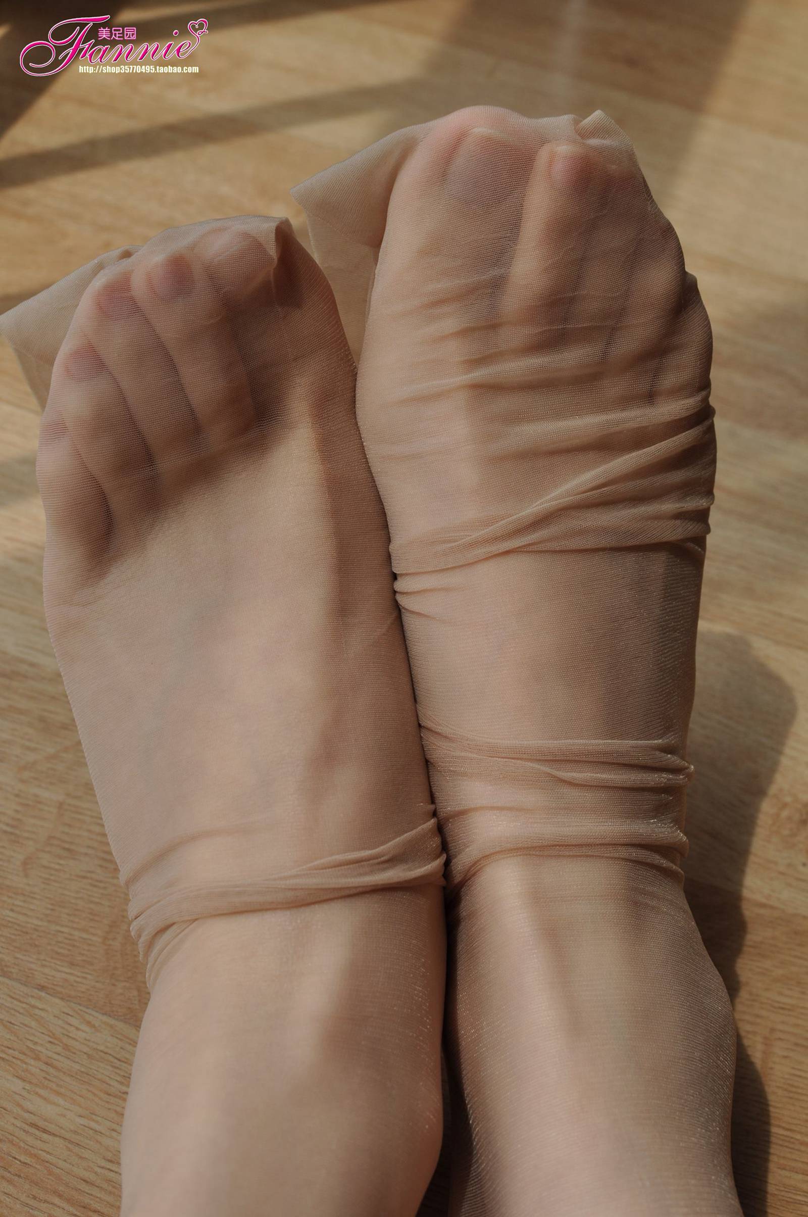 Fannie芬妮每足园 No.434 丝族特辑1 肉丝[65P/188MB]插图1