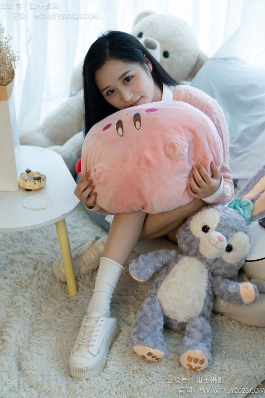 甜予摄影 NO.037 澜澜-板鞋、白棉袜、裸足[120P/2V/9.65GB]插图2