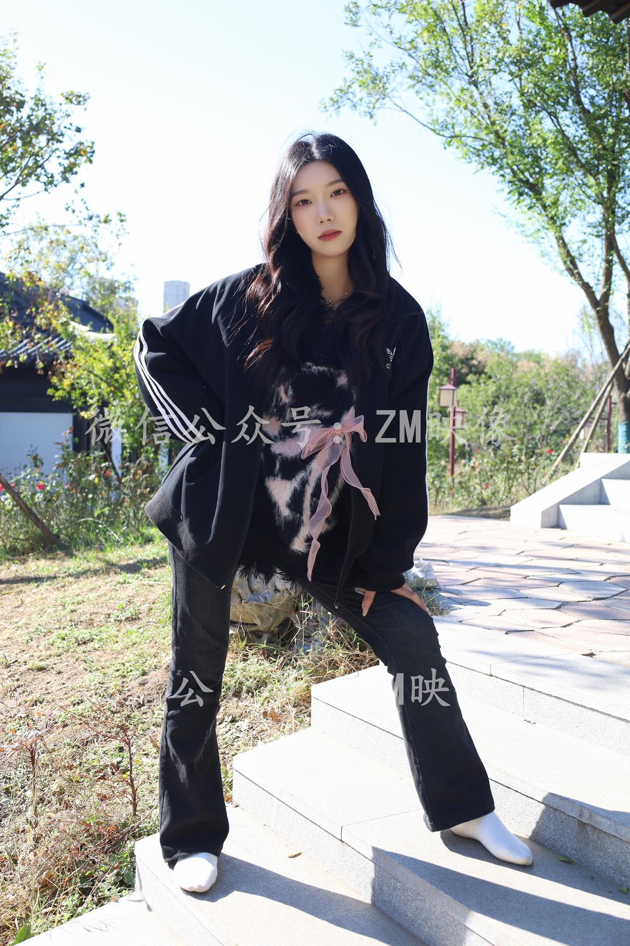 织梦映像 一月特辑 [200P/1V/1.16GB]插图1