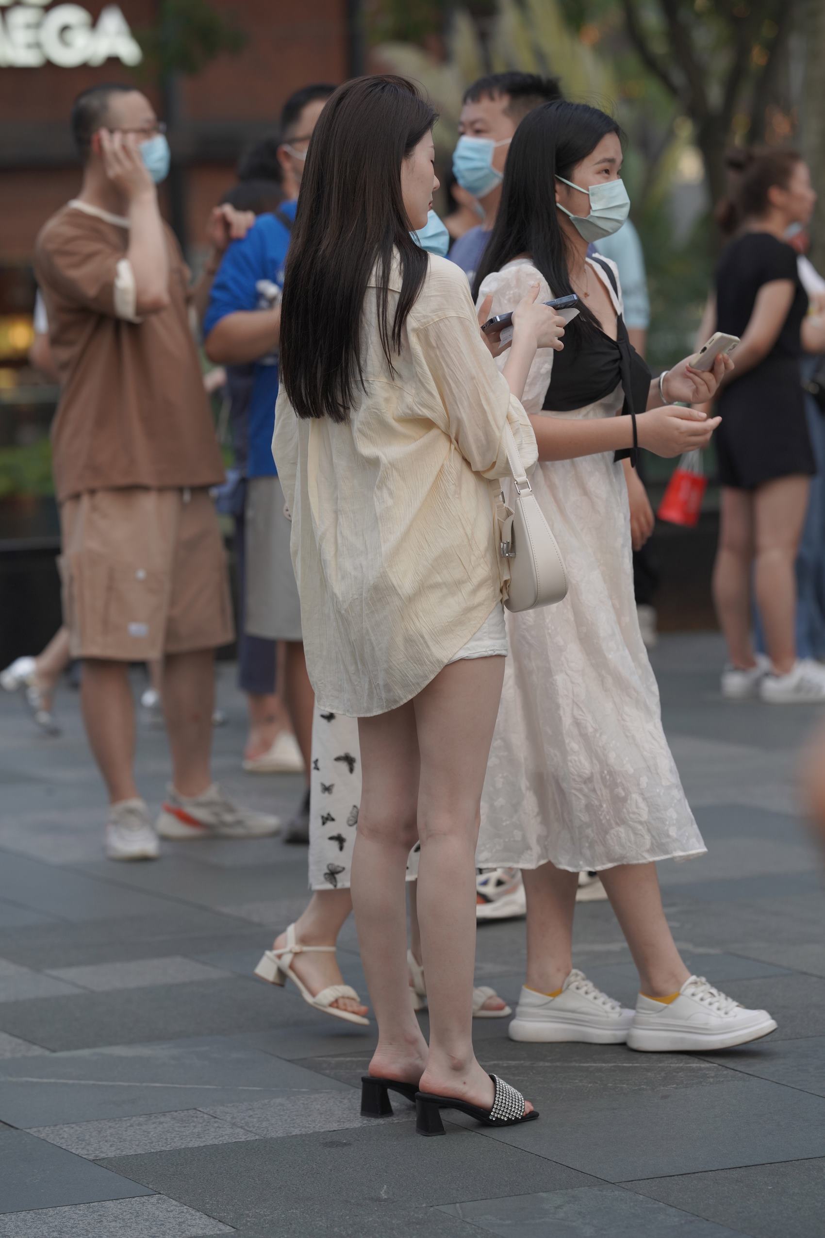 精选街拍作品 NO.2836 温婉甜美姑娘[70P/150MB]插图3