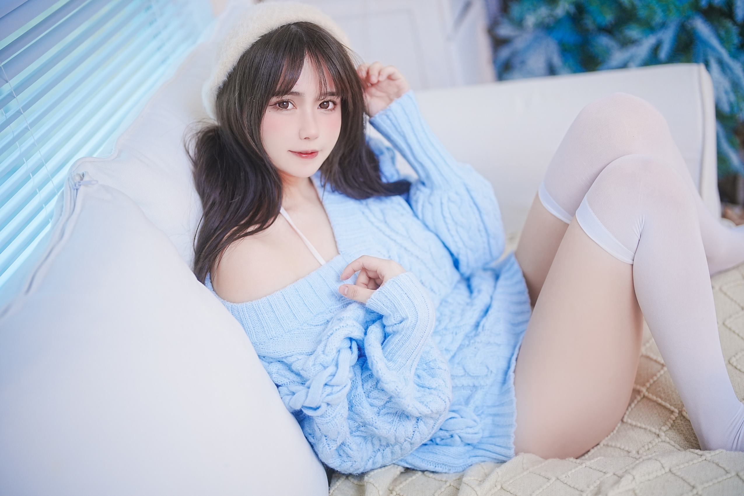 Tina很妖孽呀 – 蓝色秋冬毛衣[27P/168MB]插图3