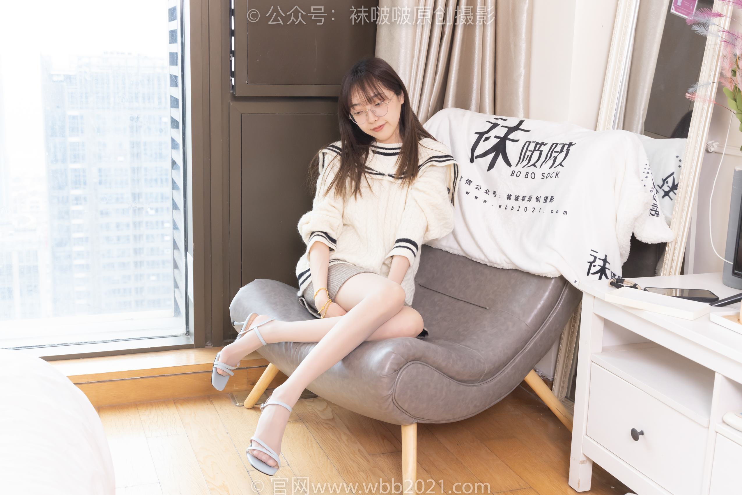 [BoBoSocks袜啵啵]NO.361 稚予-高跟凉鞋、平底鞋、超薄黑丝、灰丝[160P/1V/6.11GB]插图