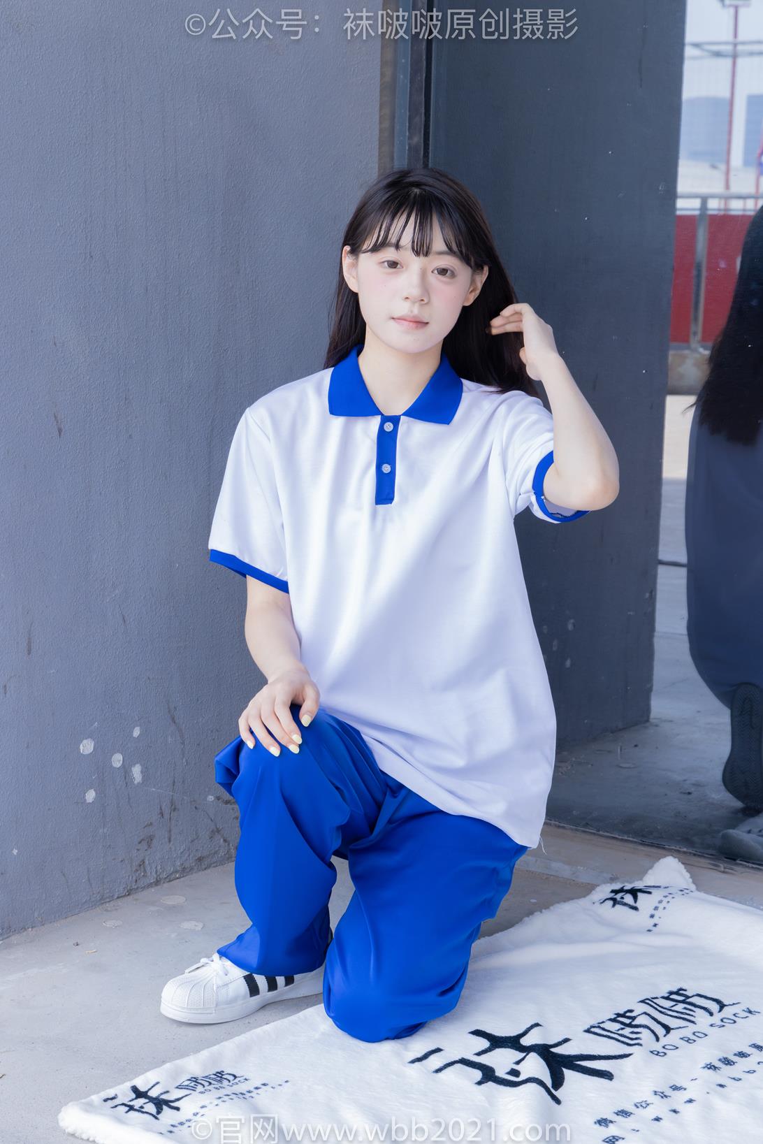 袜啵啵 393期花絮版 糯米板鞋白棉袜裸足校服[150P/1V/7.02G]插图3