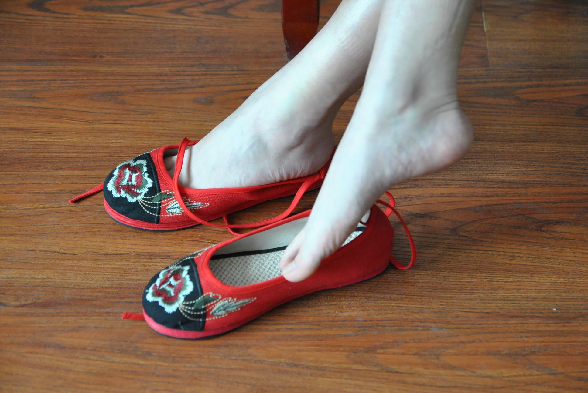 自由摄影 No.226 超有感觉的MM裸足秀 [60P/66MB]插图5