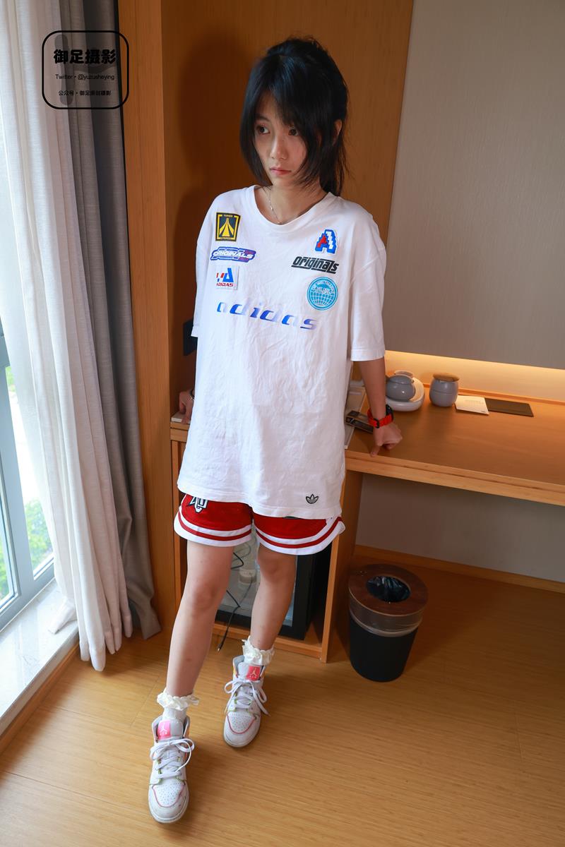 御足摄影 032期 篮球装耐克白鞋花边白袜子[73P/1V/3.17G]插图4
