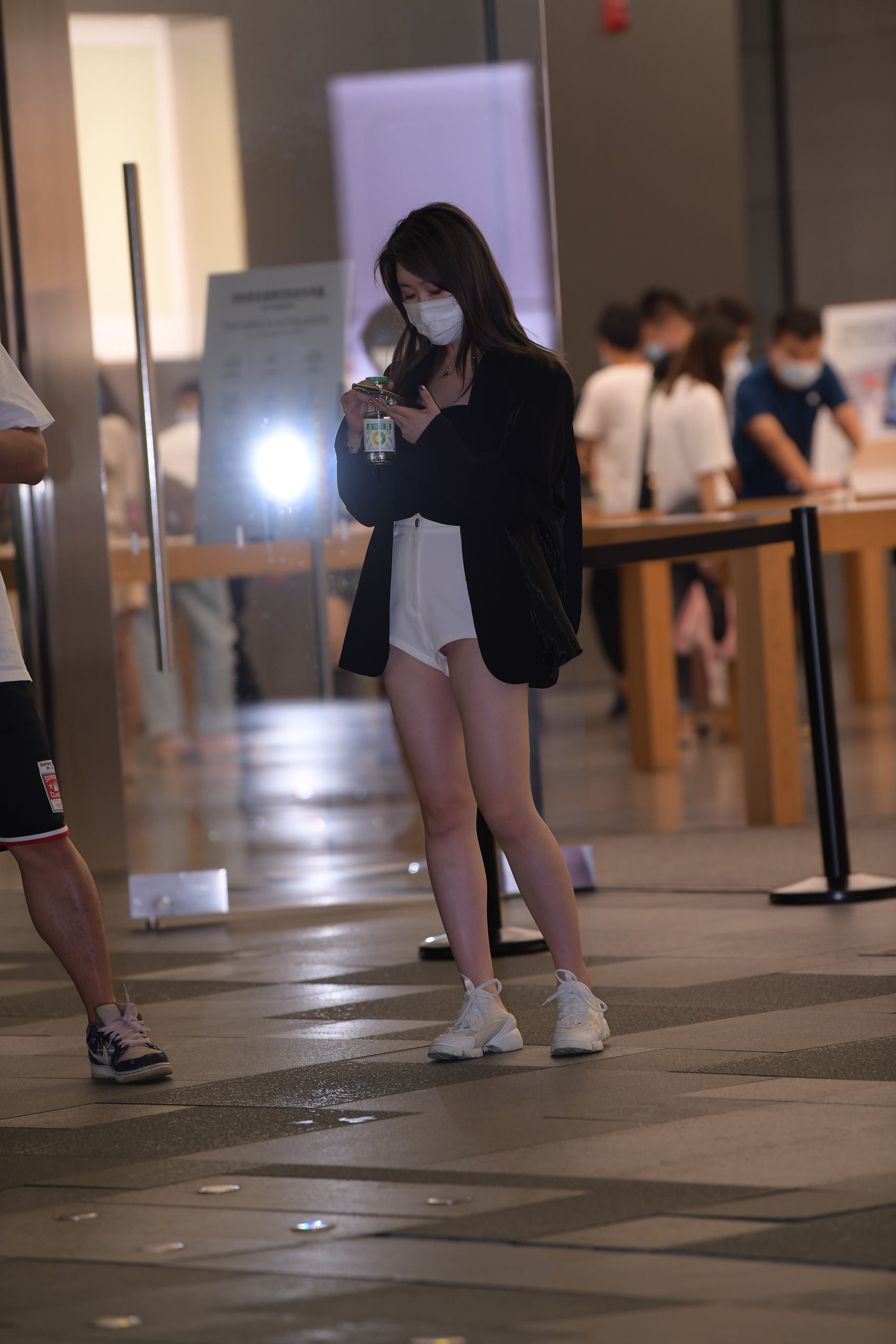 精选街拍作品 NO.2972 黑夜靓丽短裤[43P/66MB]插图1