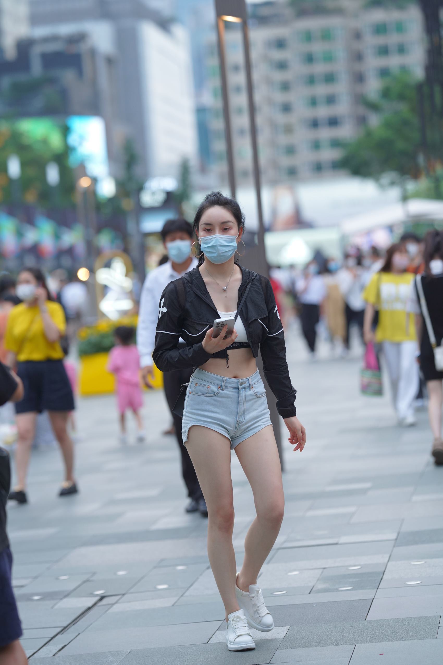 精选街拍作品 NO.2981 爱了,这牛仔短裤[82P/194MB]插图1