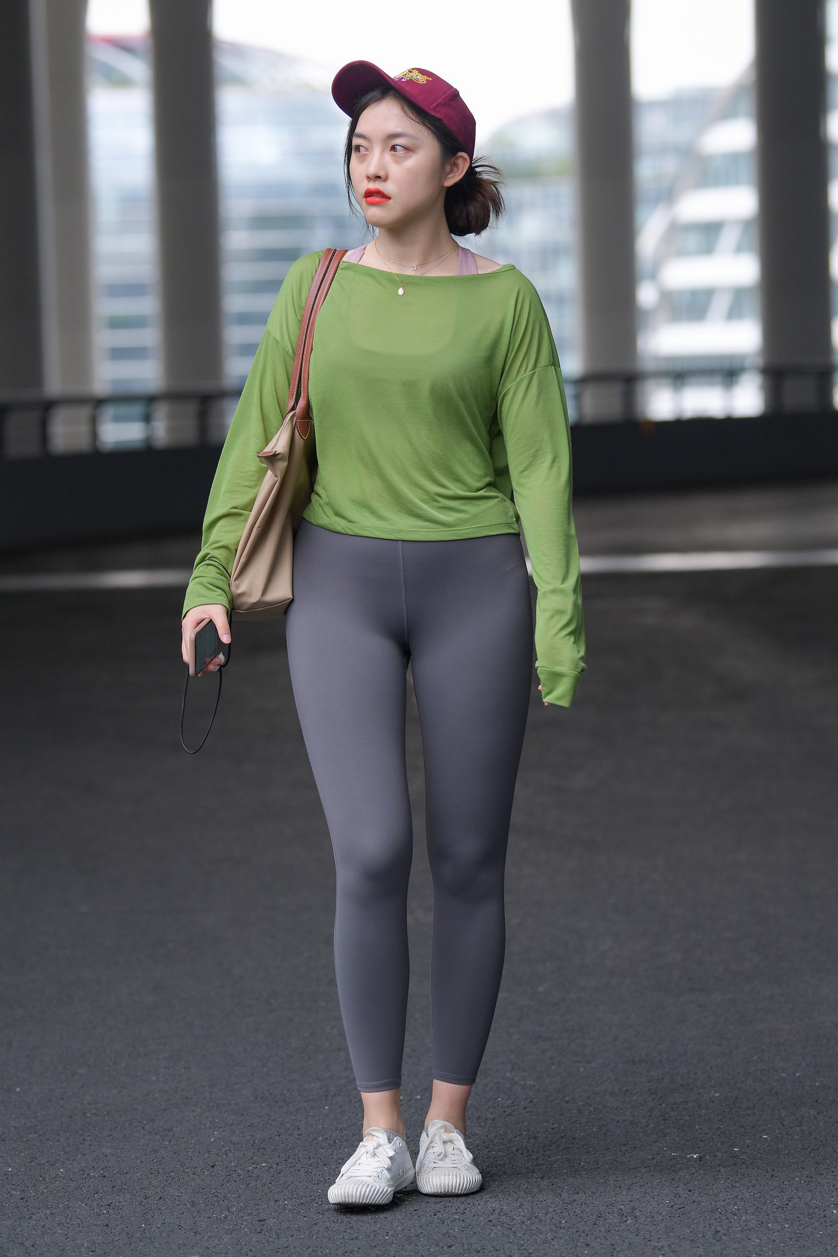 精选街拍作品 NO.2922 灰色瑜伽运动装[106P/178MB]插图