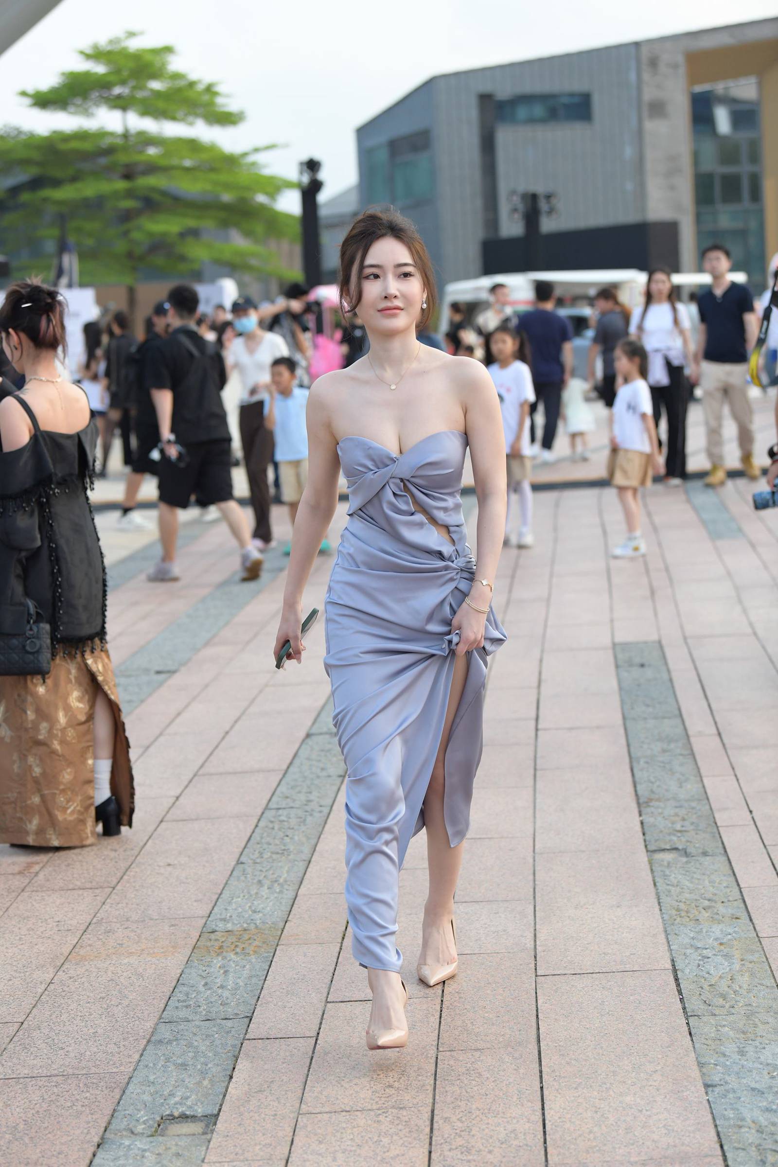 精选街拍作品 NO.2964 气质长裙女孩儿[108P/209MB]插图2