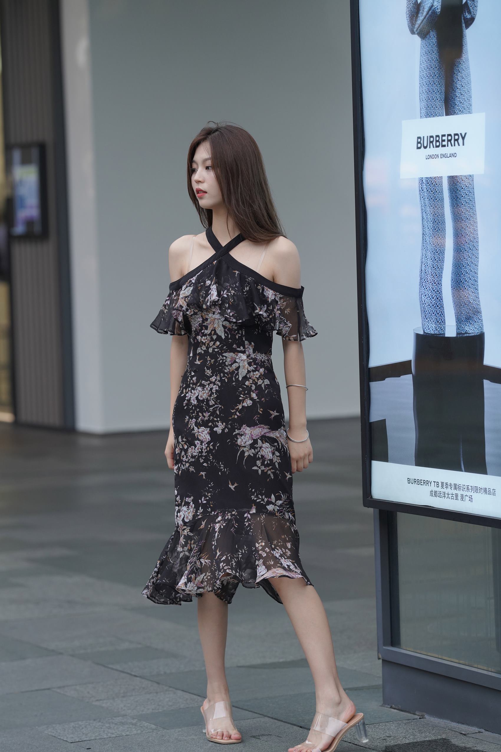 精选街拍作品 NO.3010 气质纱裙[56P/156MB]插图1