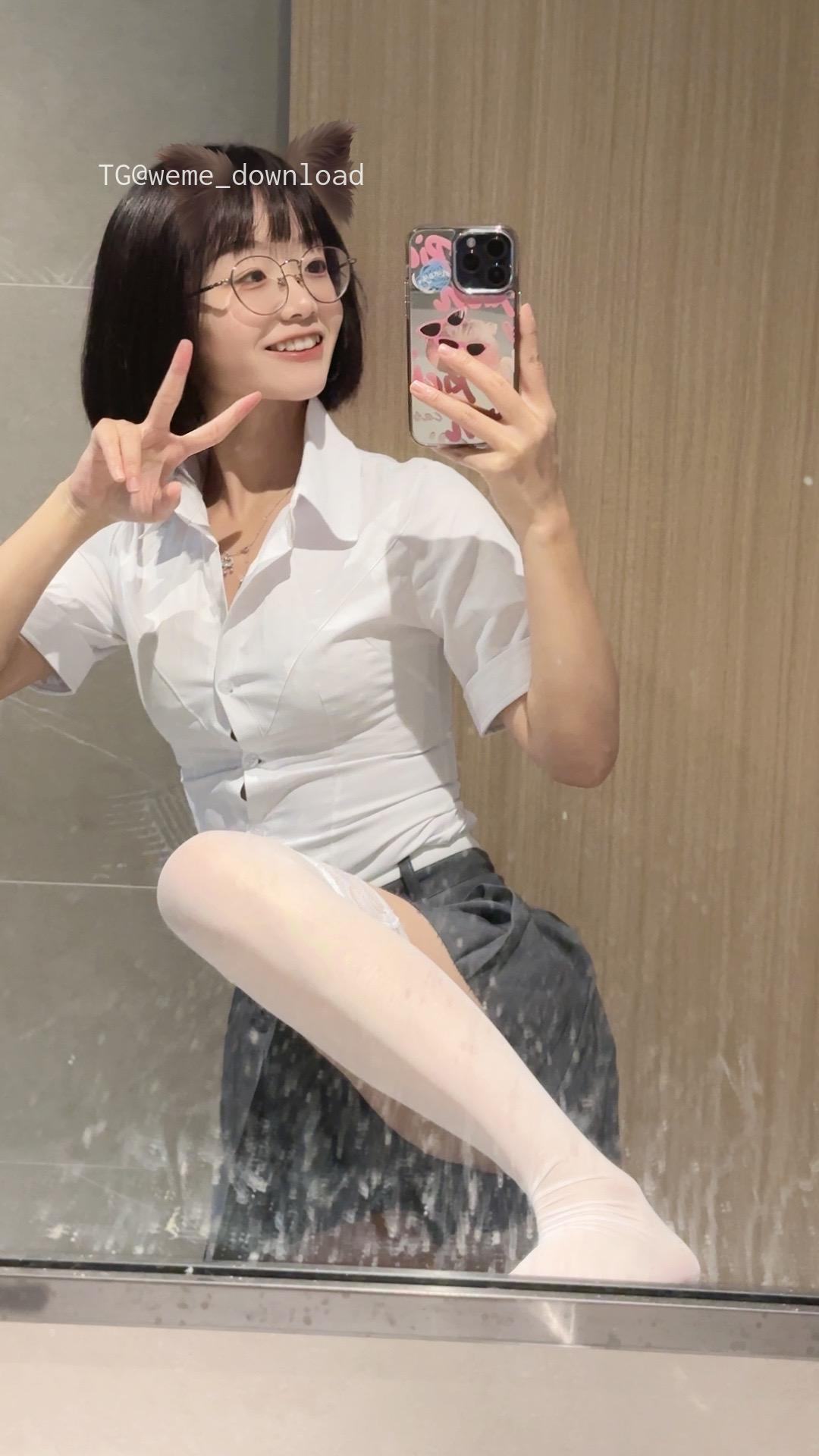 动漫博主@胜利的小生活微密圈系列 -嘉宾 -猫耳JK服 [5P/1V/7MB]插图3