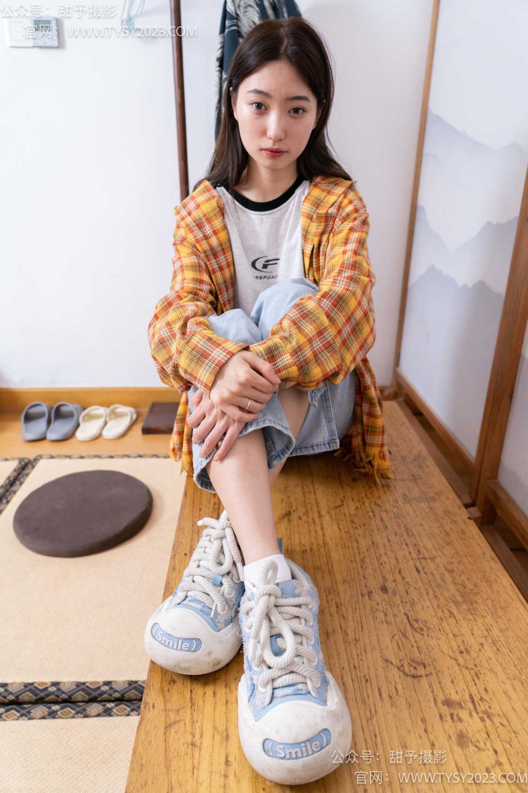 甜予摄影 NO.078 雪梨-帆布鞋、白棉袜、裸足[140P/2V/10.18GB]插图3