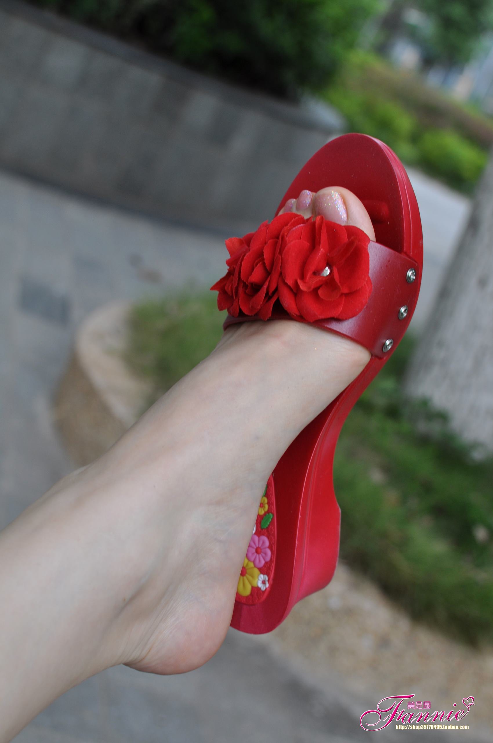 Fannie芬妮每足园 No.502 夏日足下 清爽靓丽 红拖[53P/147MB]插图1