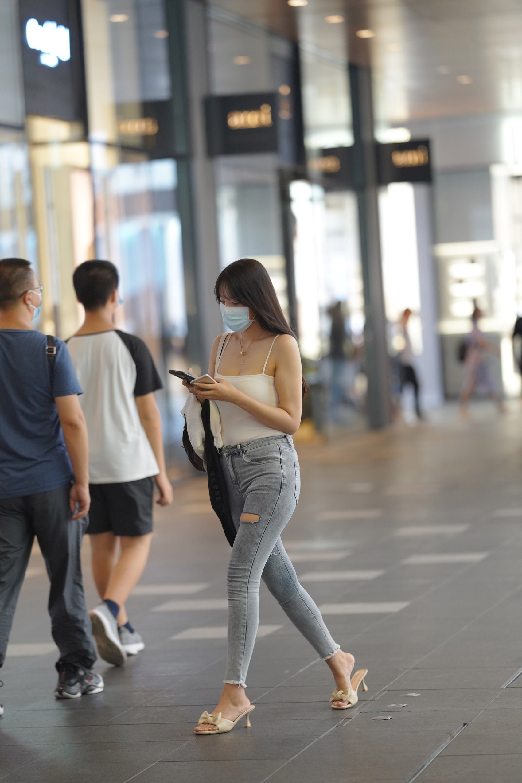 精选街拍作品 NO.3029 牛仔裤美臀好身材[55P/170MB]插图