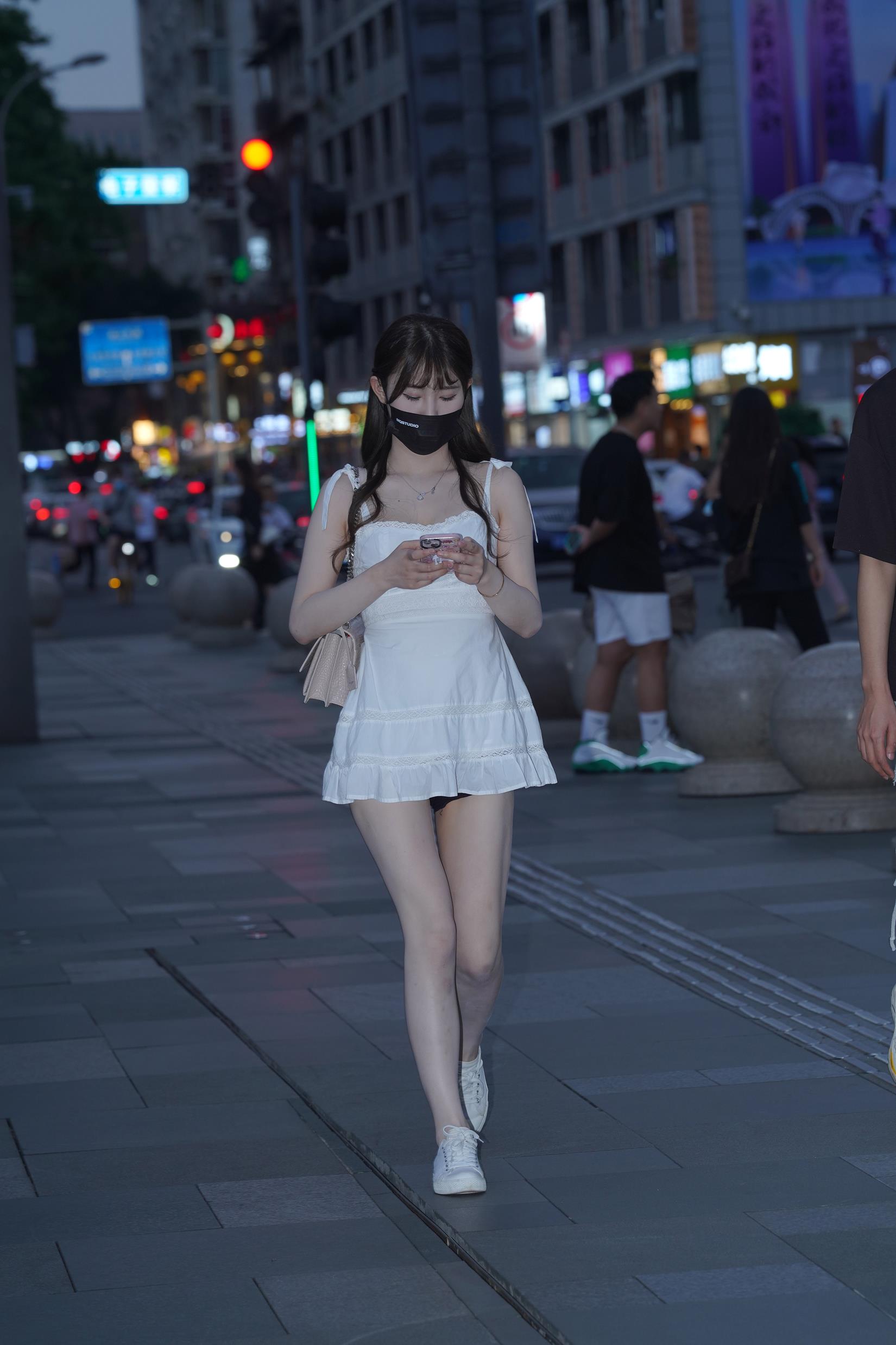 精选街拍作品 NO.3663 白裙运动风[94P/246MB]插图