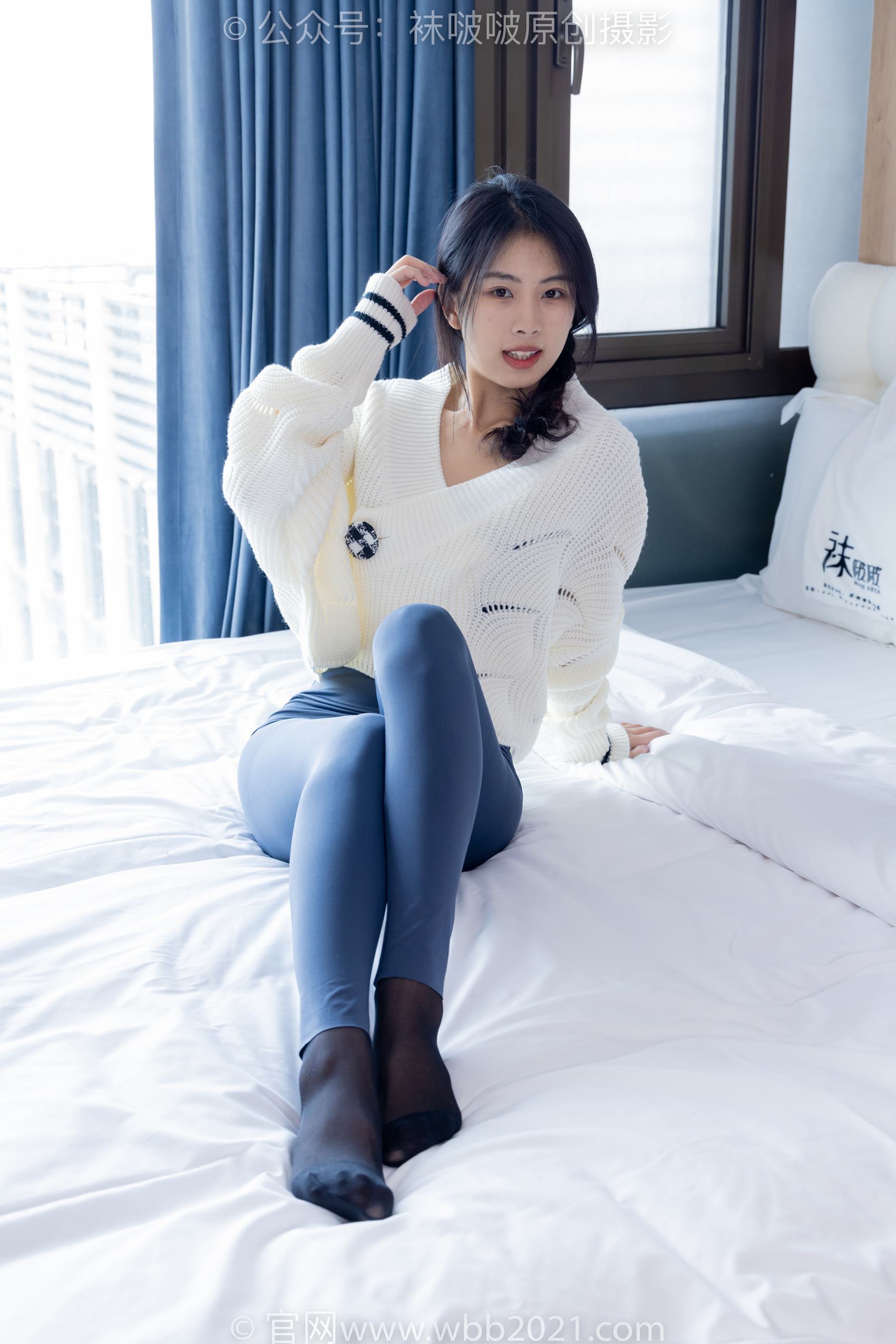 [BoBoSocks袜啵啵]NO.389 奶油-长靴、高跟凉鞋、黑丝、瑜伽裤裤里丝[190P/1V/7.95GB]插图1