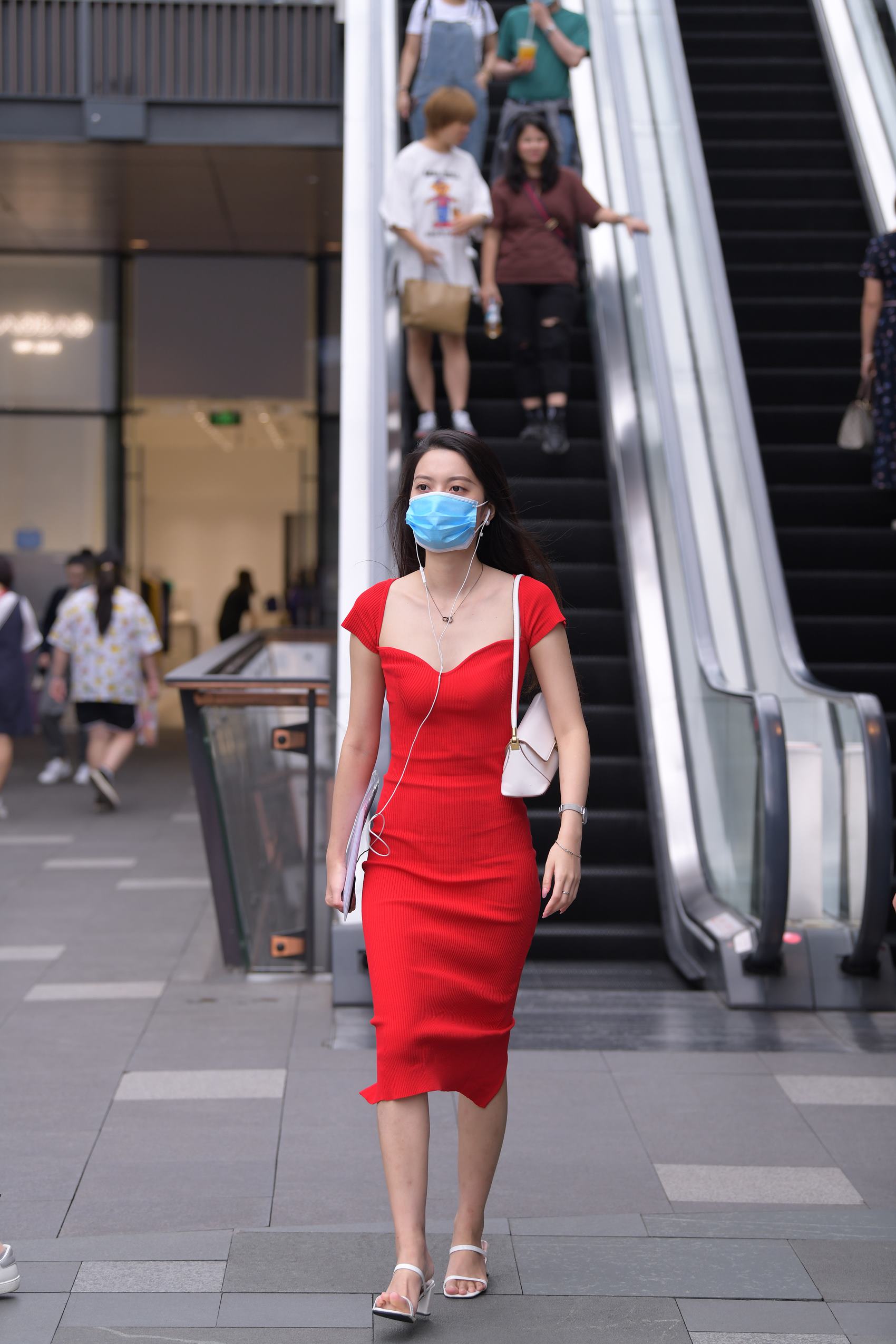 精选街拍作品 NO.3061 火红毛线长裙[76P/131MB]插图2