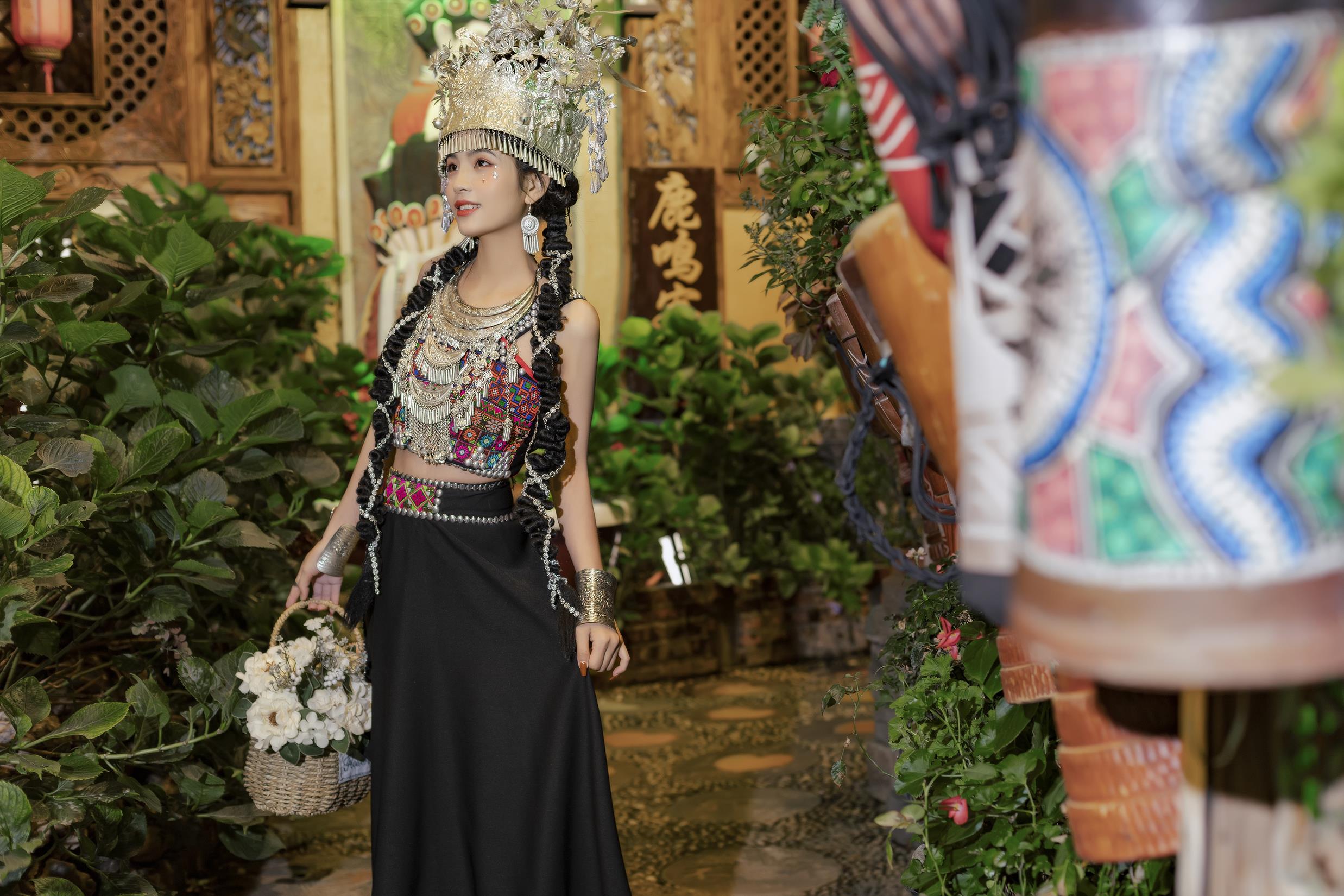 [YITUYU艺图语]2022.10.27 苗哈小可爱 覃柳芳[20+1P/351MB]插图3