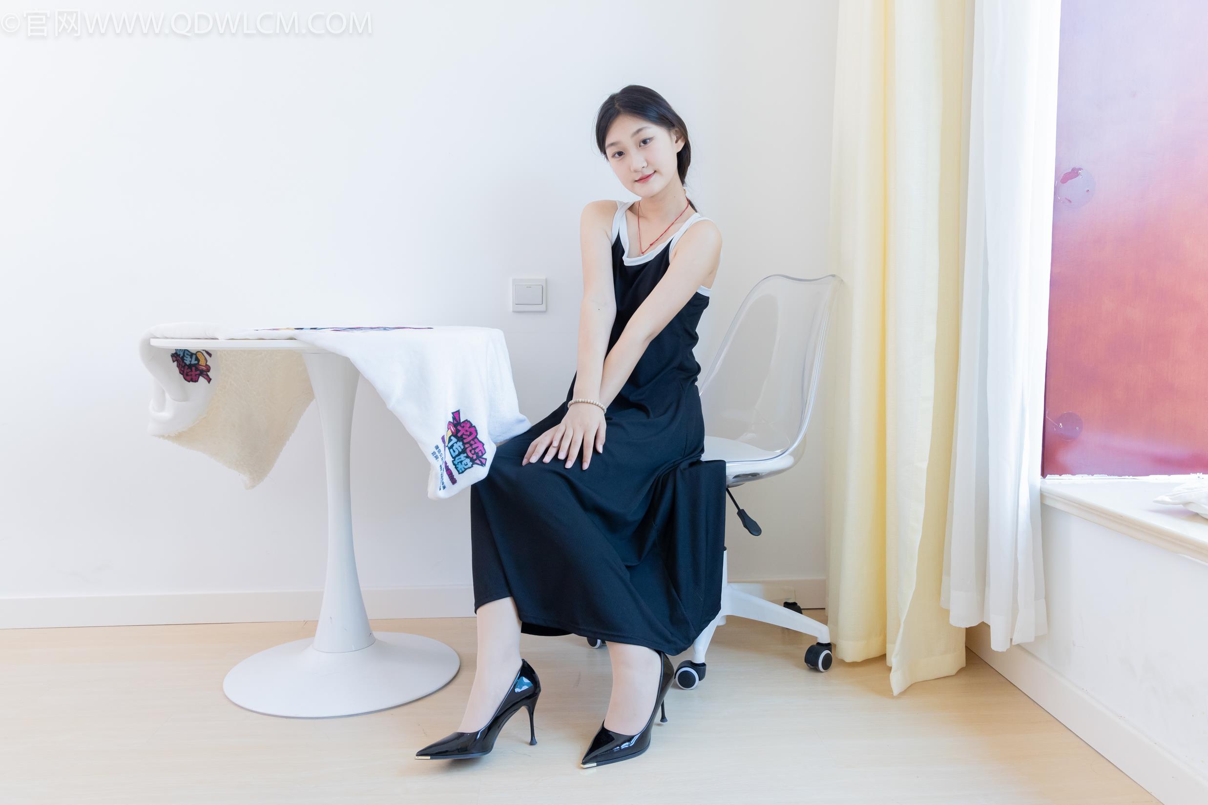 勿恋传媒 NO.1998 豆沙-新人驾到[155P/1V/4.71GB]插图3