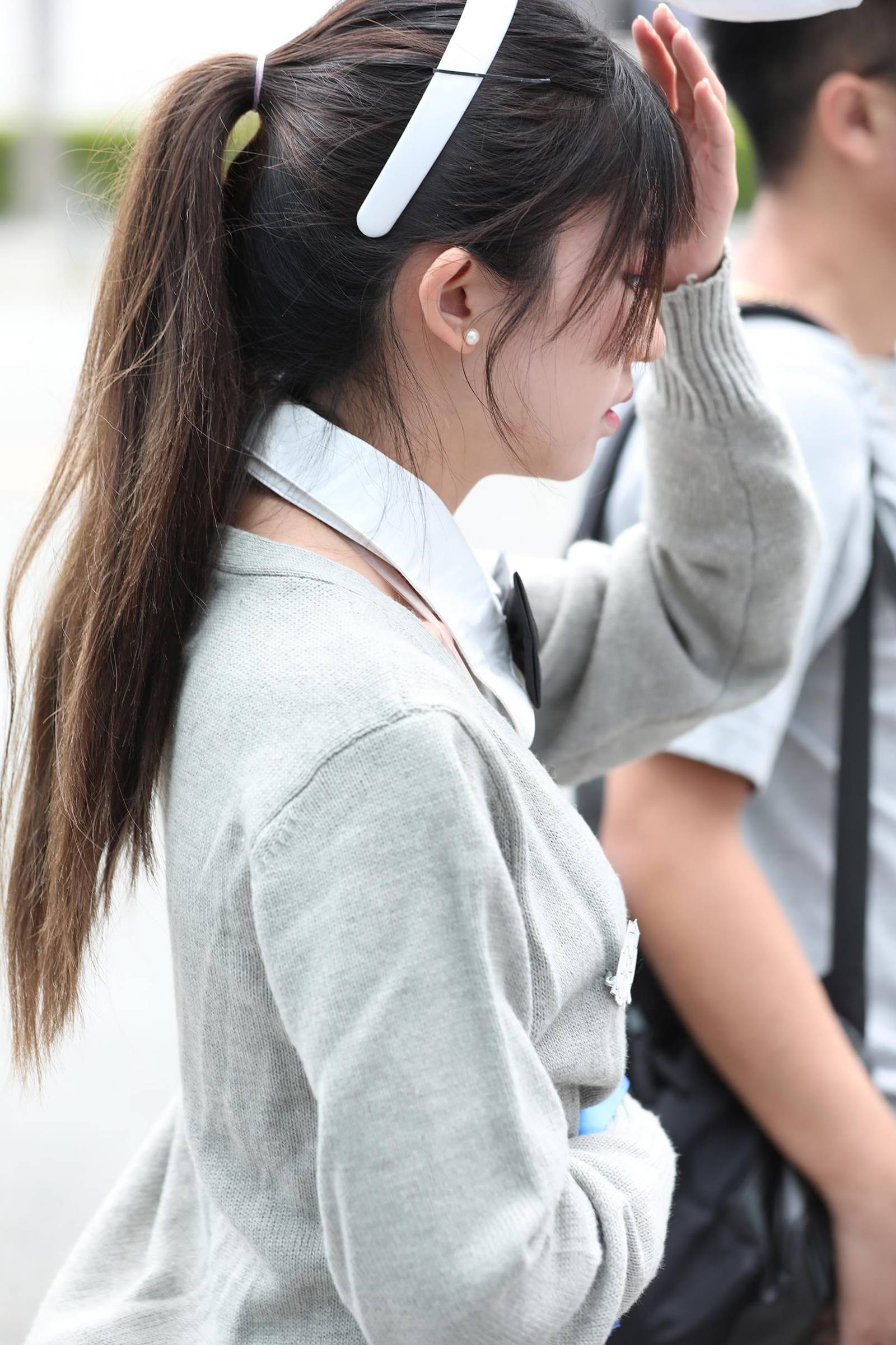 精选街拍作品 NO.3708 黑色连体衣黑丝高跟[34P/48MB]插图2