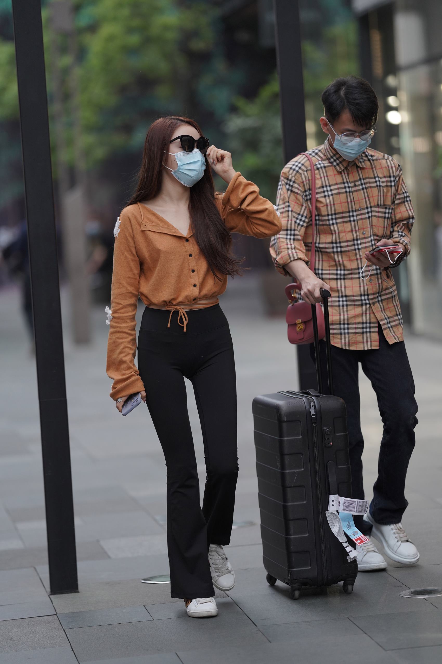 精选街拍作品 NO.3056 紧致黑裤[51P/150MB]插图4