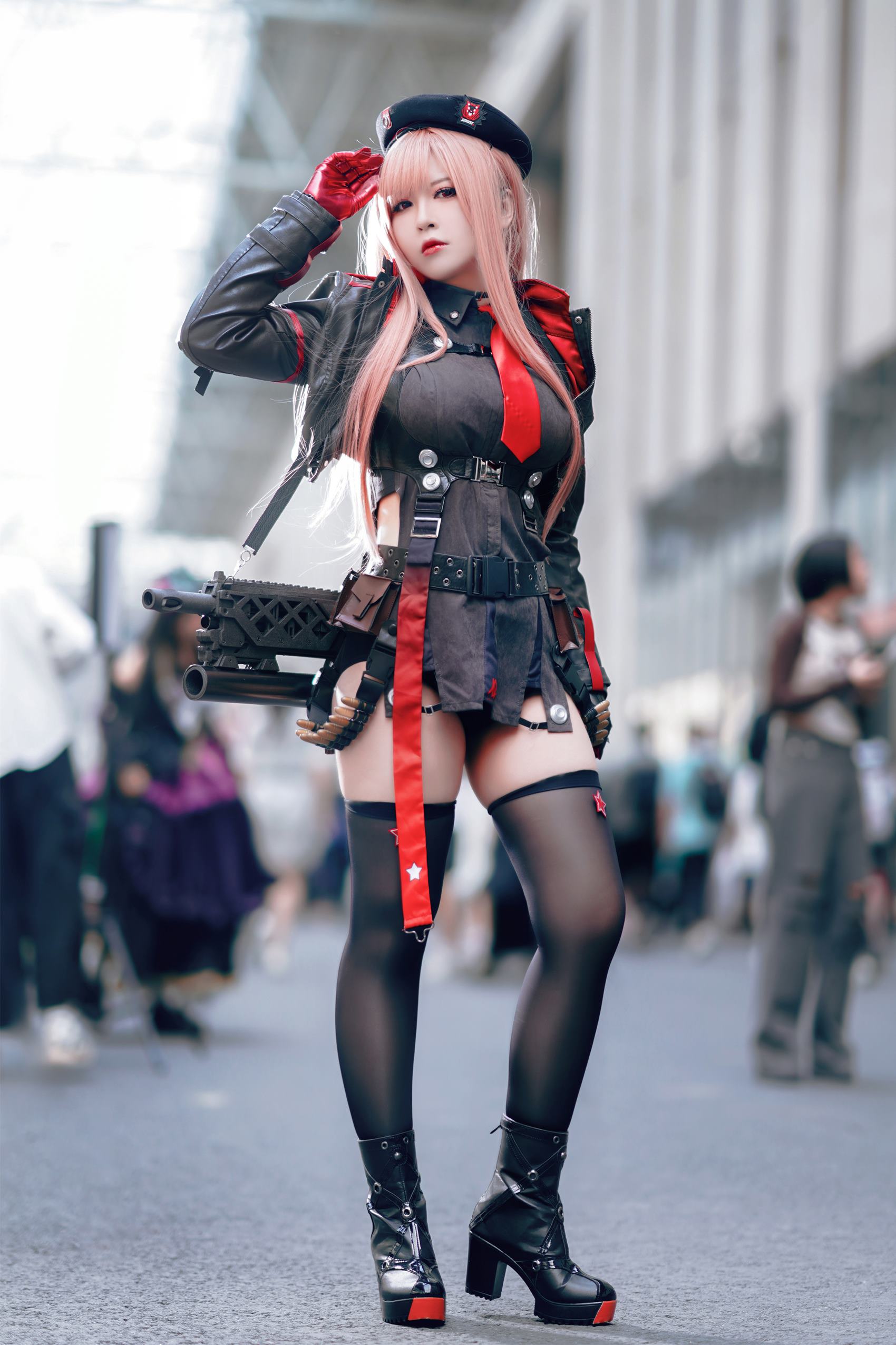 半半子 – NIKKE 拉毗[54P/2V/218MB]插图3