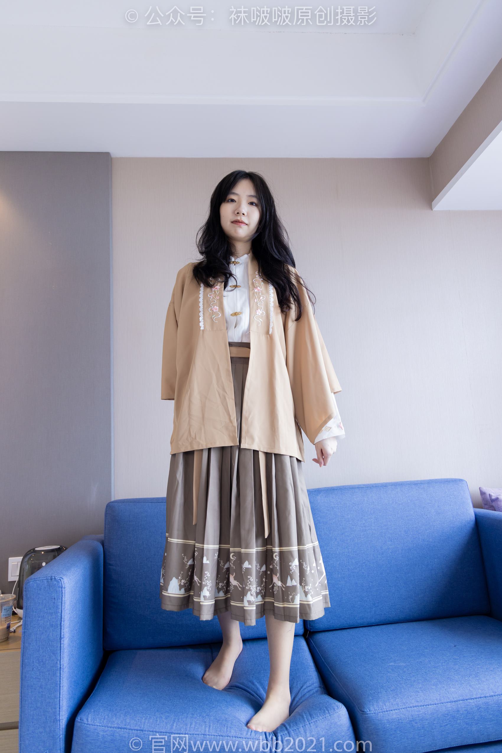 [BoBoSocks袜啵啵]NO.387 小甜豆-两双高跟鞋、黑丝、肉丝[145P/1V/6.28GB]插图4