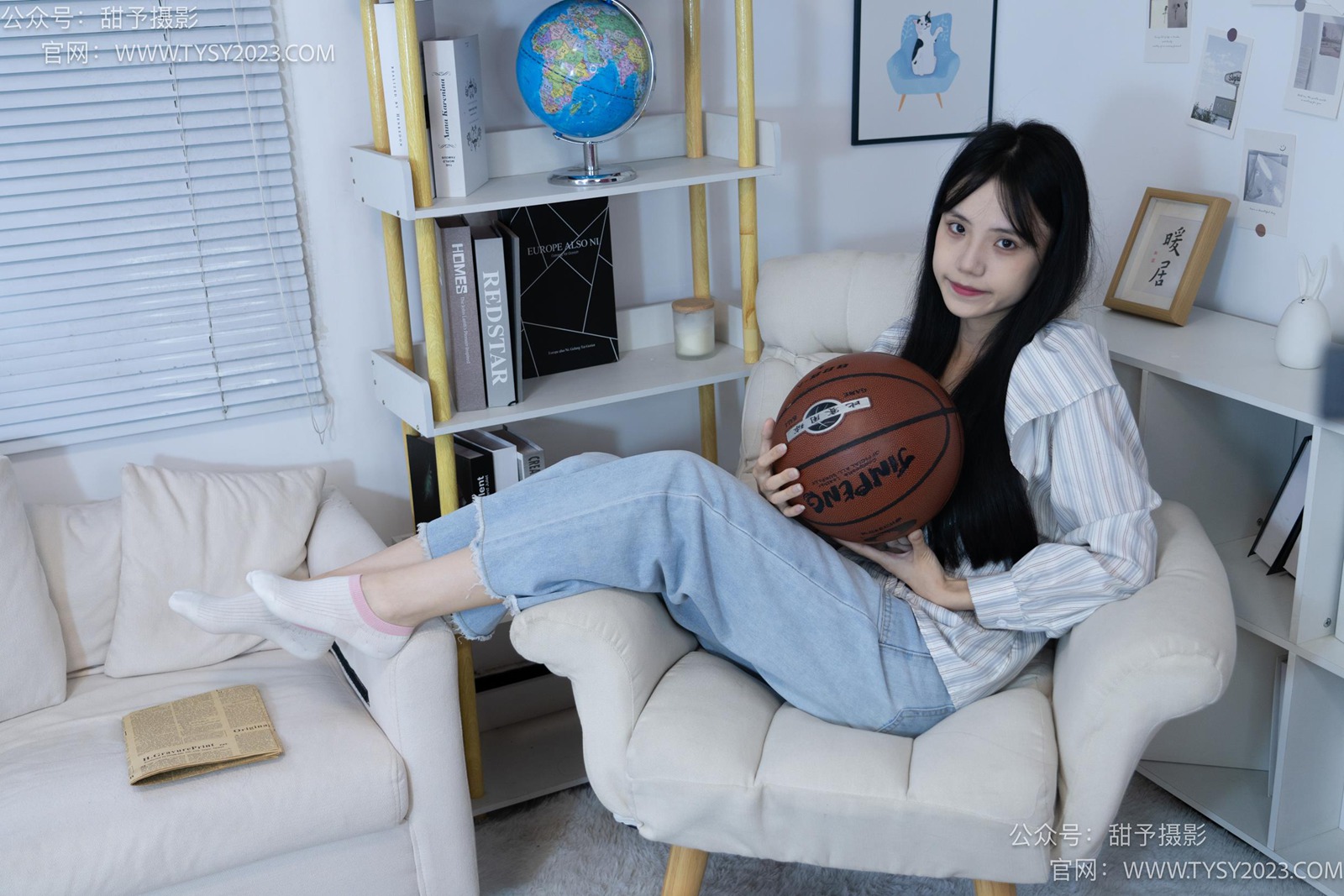 甜予摄影 NO.028 胡桃-皮鞋、白棉袜、裸足[124P/2V/10.0GB]插图3