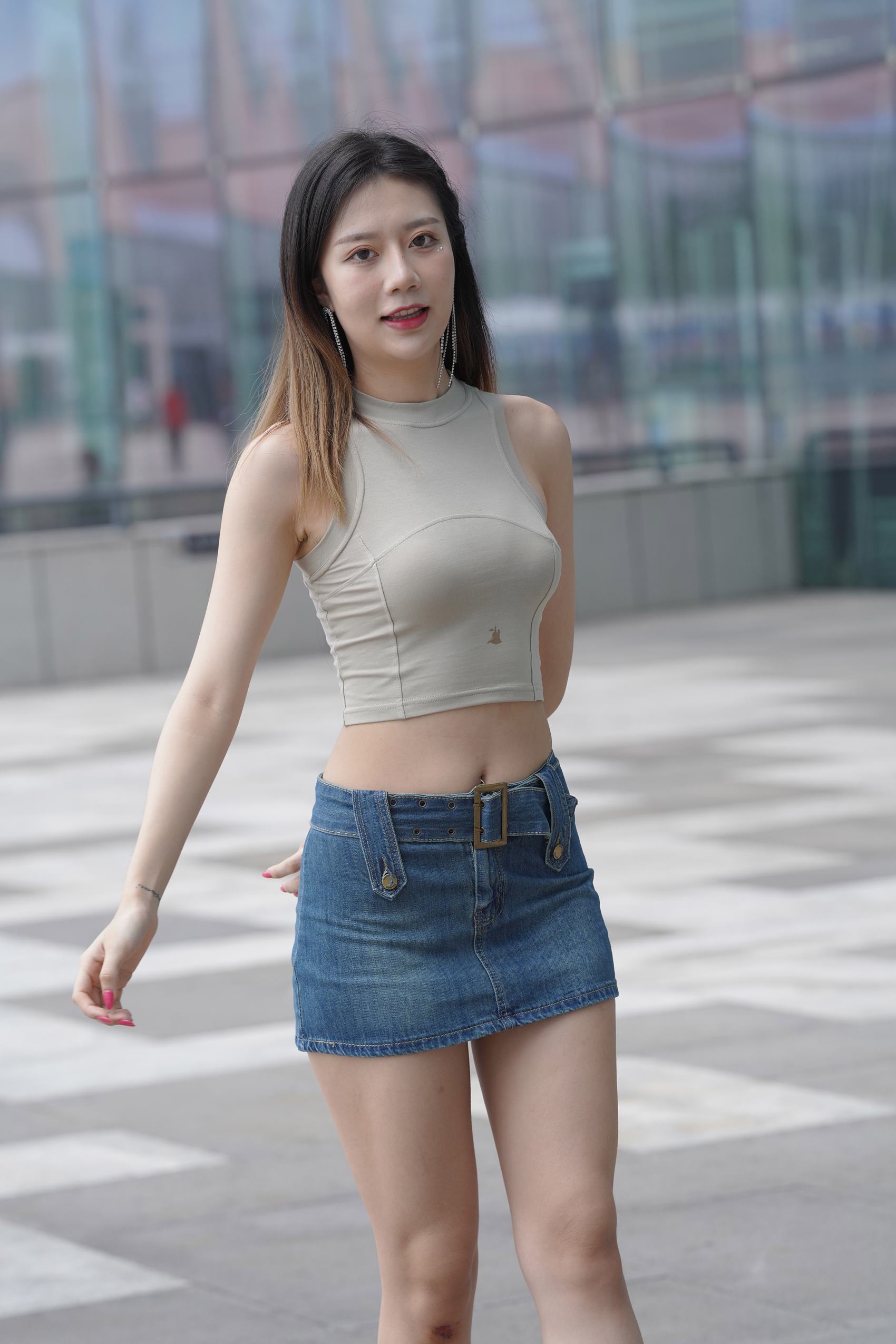 精选街拍作品 NO.3628 蓝色短裙小蛮腰凉高[139P/323MB]插图5