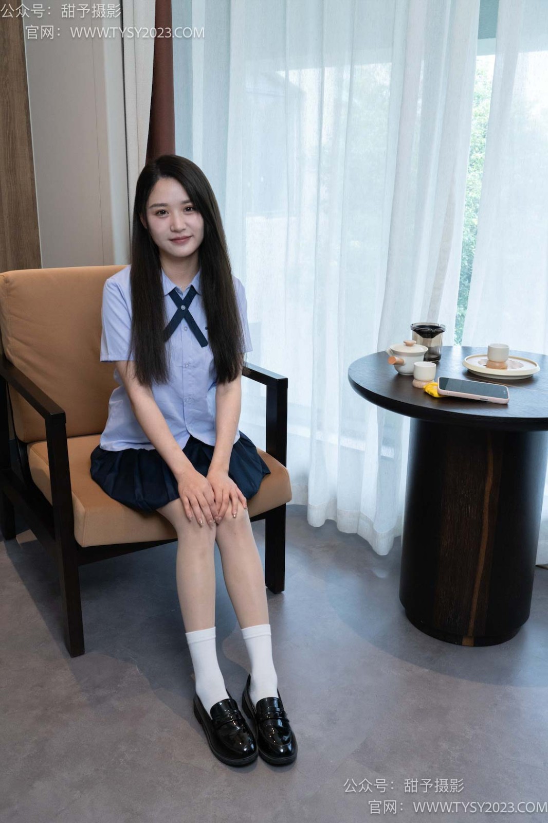 甜予摄影 NO.081 澜澜-皮鞋、两双白棉袜、肉丝（脚尖加固款）[140P/2V/10.29GB]插图