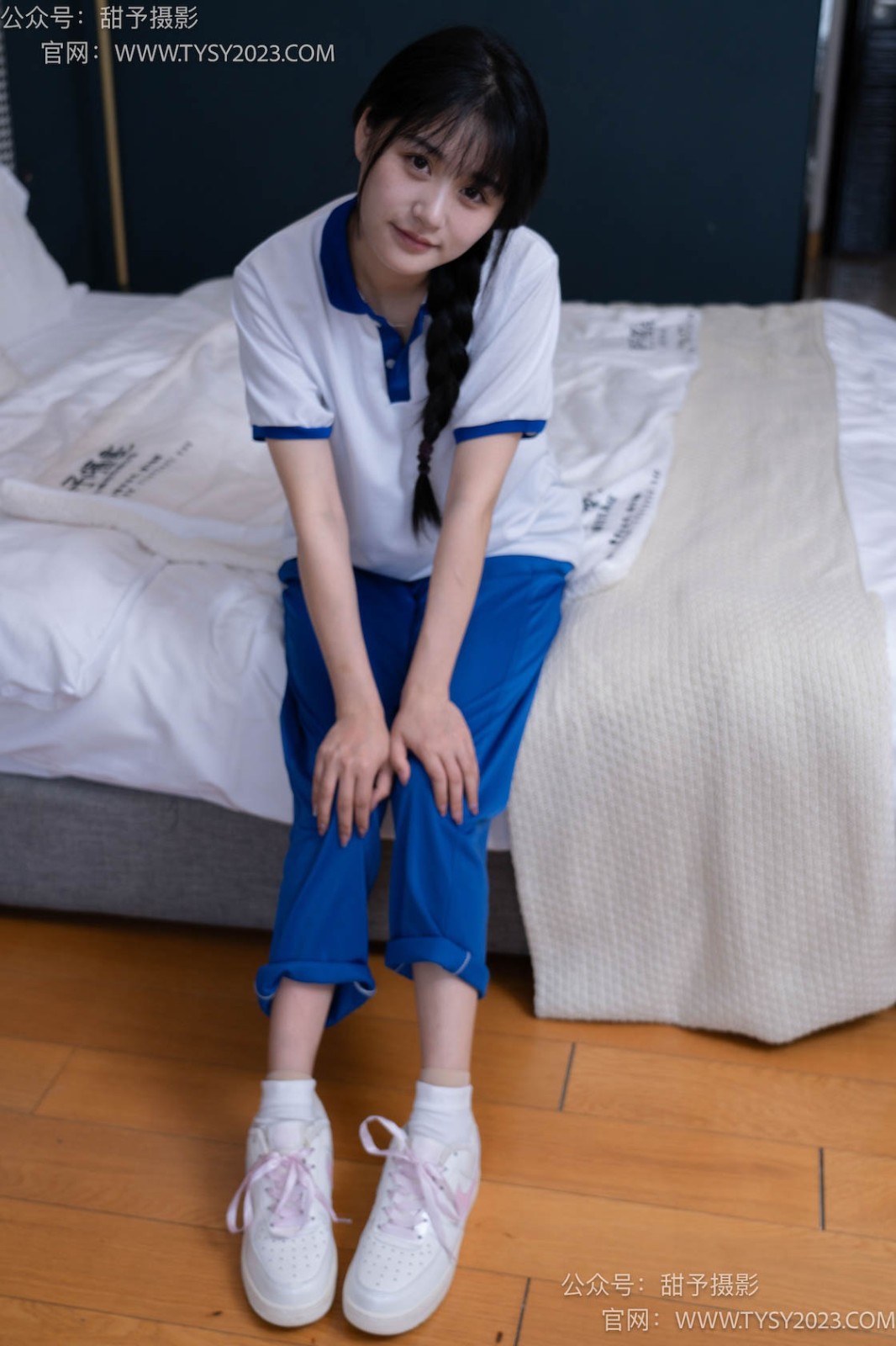 甜予摄影 NO.091 澜澜-校服、白布鞋、白棉袜、短肉丝（脚尖加固款）、裸足[135P/2V/10.27GB]插图4
