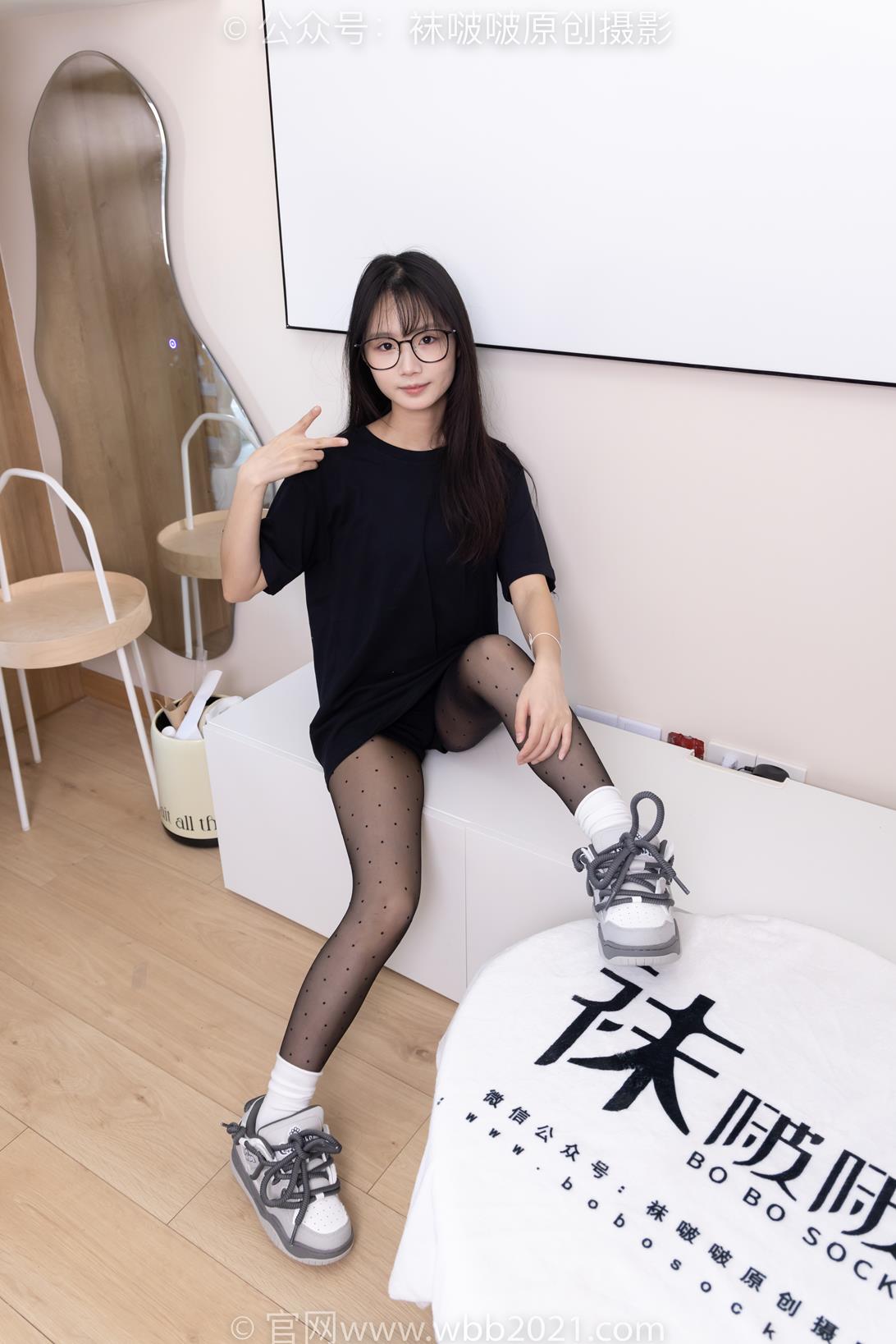 袜啵啵418期花絮版 [145P/1V/5.83G]插图