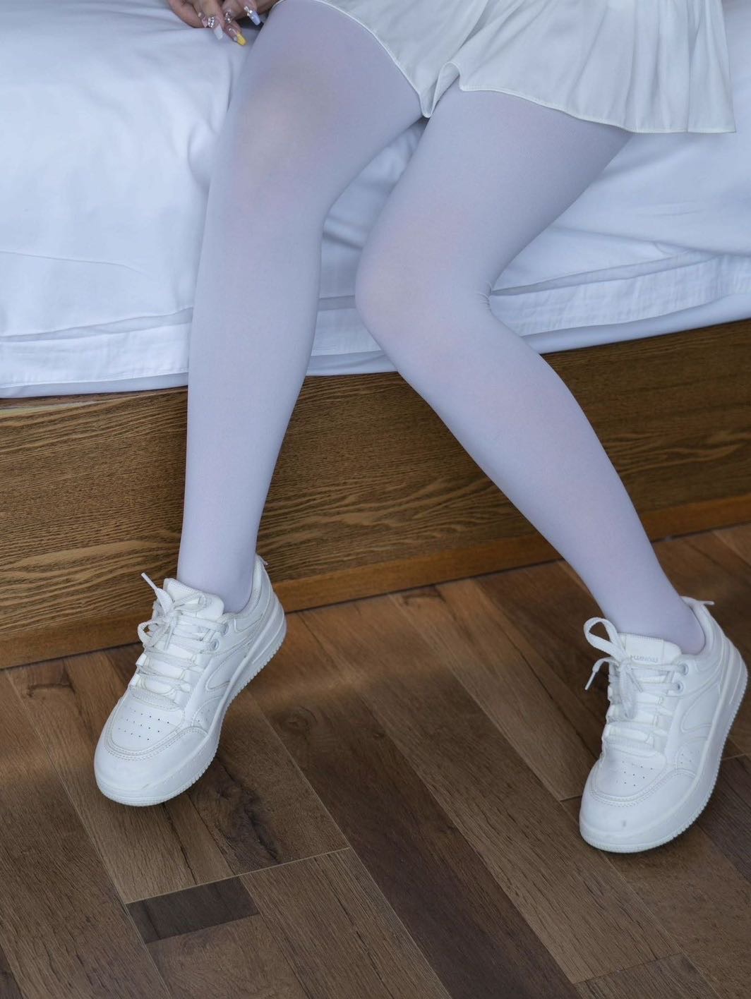 甜予摄影 NO.089 璇璇-板鞋、厚白丝[136P/2V/10.42GB]插图5