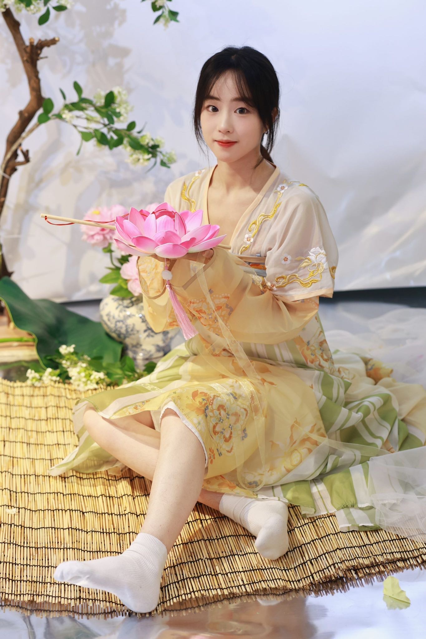 绮梦摄影-花絮视频-007期：Aubrey[168P/1V/7.46G]插图