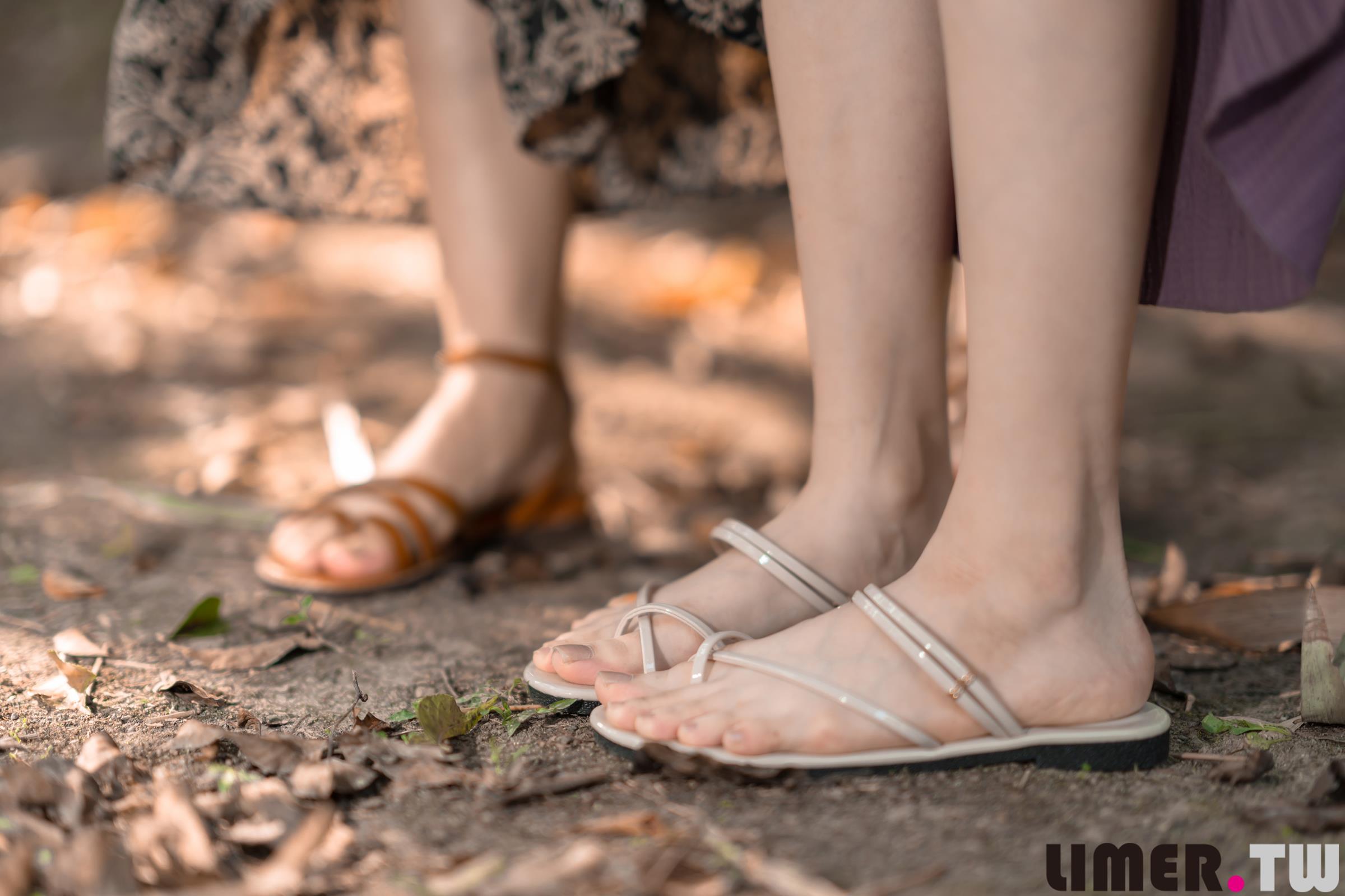 Limerence Mona x Cosima 強勢首發雙人特輯：大自然與足的親密接觸 [141P/1V/1.38G]插图5