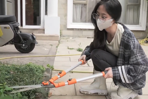 澳门映画极品嫩脚小助理tk2！原画版[1V/2.88G]插图