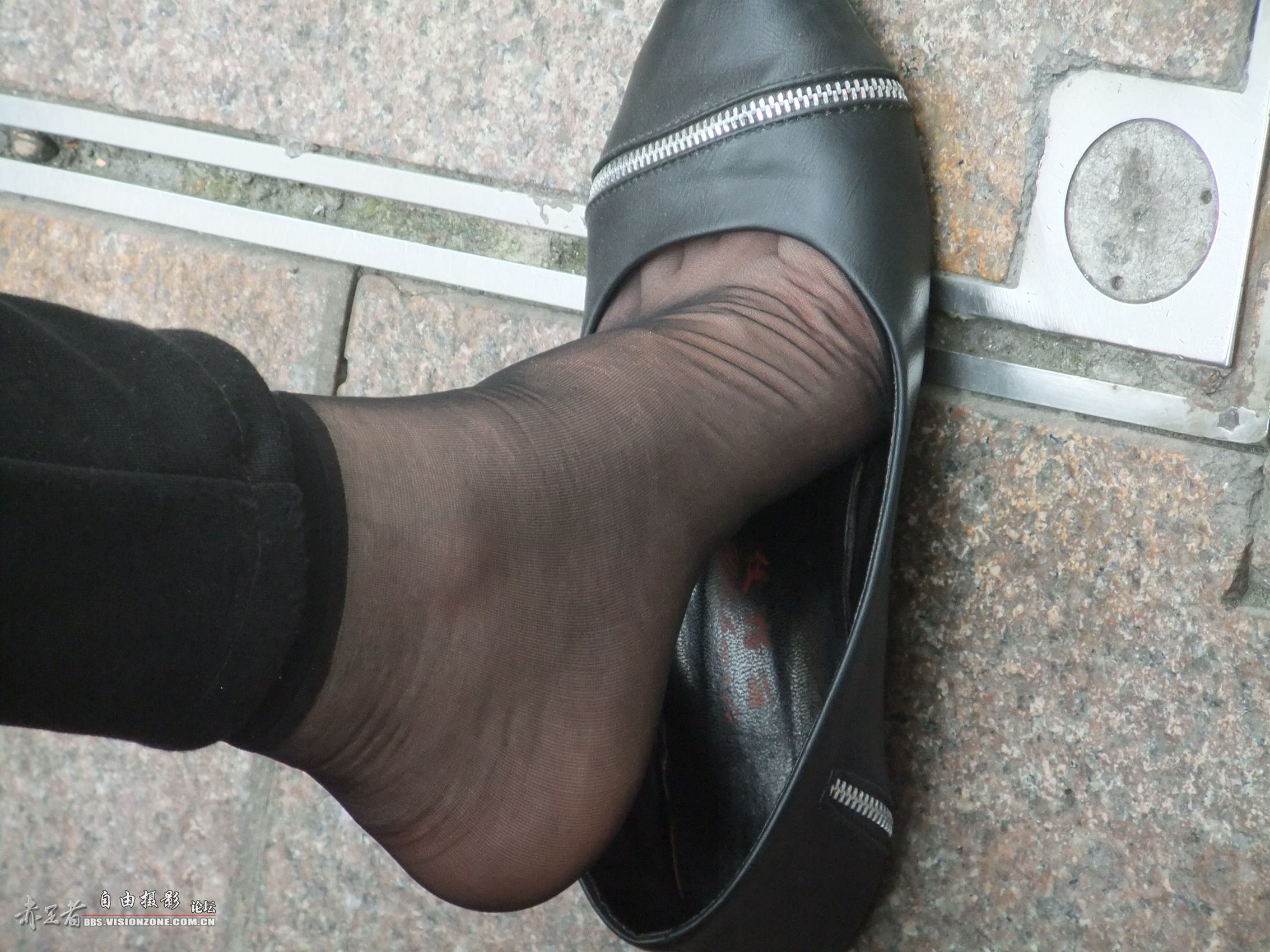 自由摄影 No.258 年轻妈妈的嘿丝就是不一样 [28P/36MB]插图1