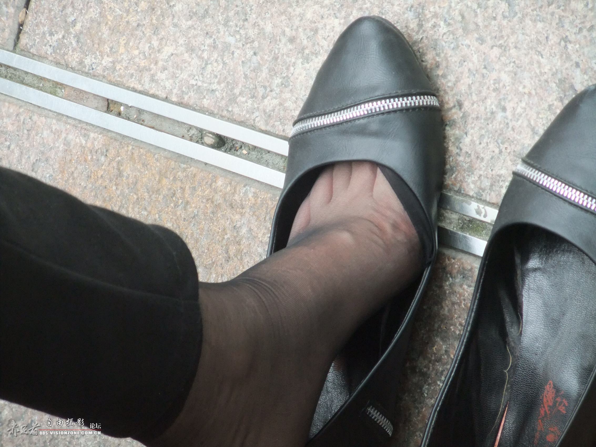 自由摄影 No.258 年轻妈妈的嘿丝就是不一样 [28P/36MB]插图2