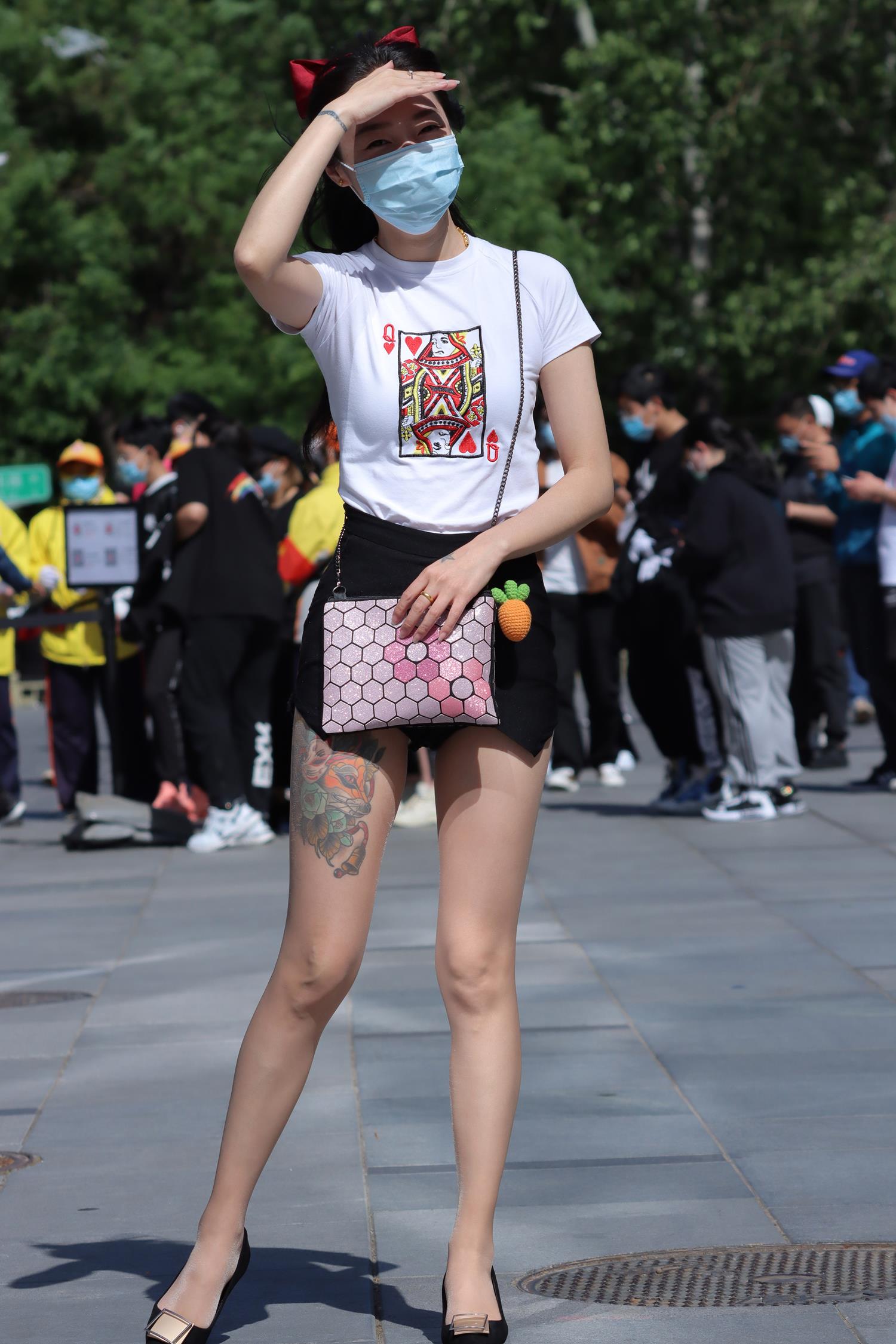 精选街拍作品 NO.3797 黑色热裤肉丝高跟纹身[132P/216MB]插图1