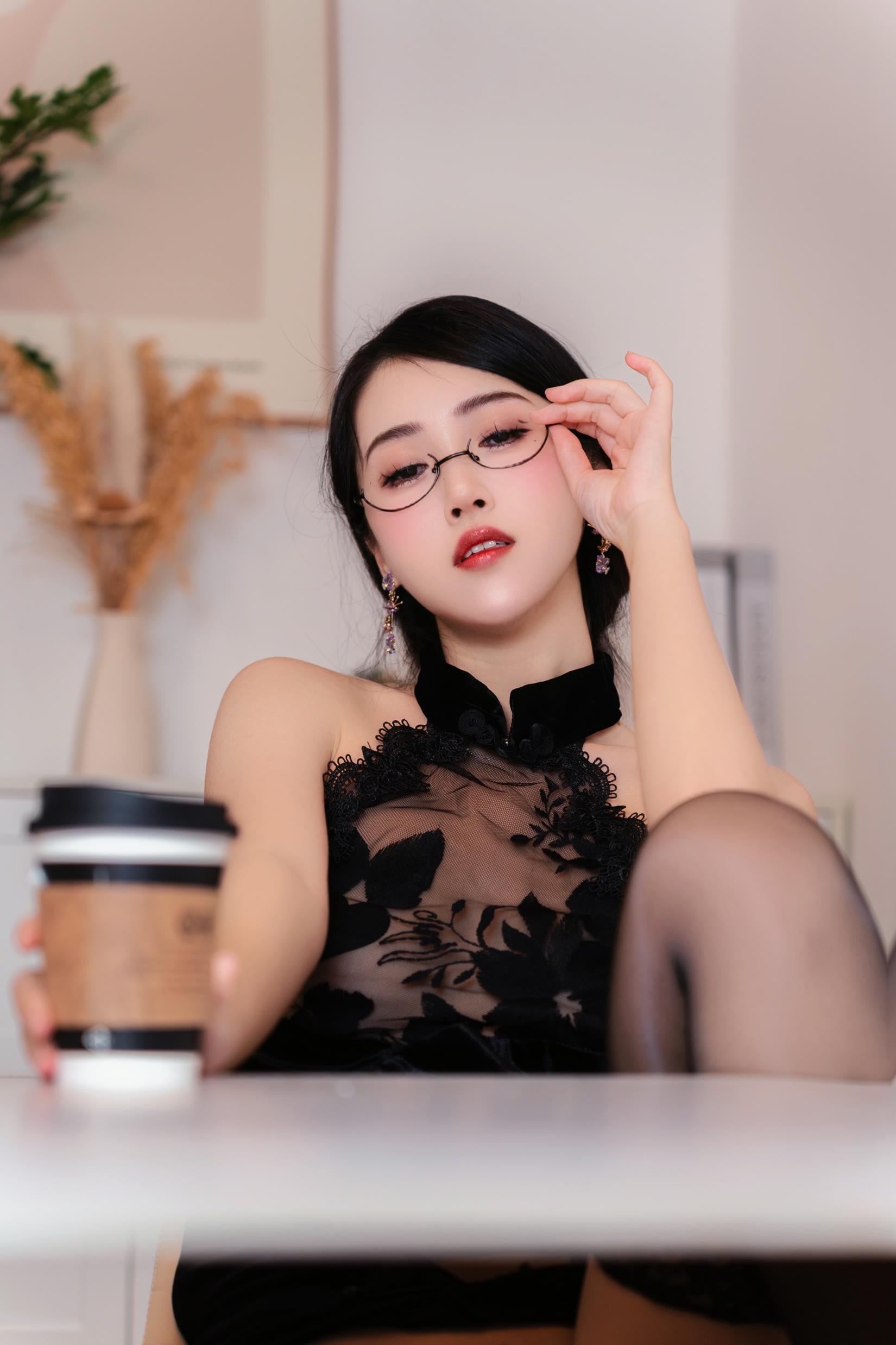 不呆猫 – 旗袍玉姐[42P/99MB]插图1