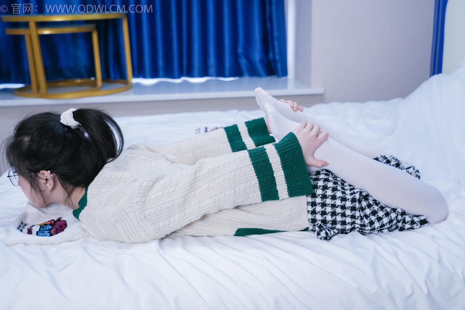 勿恋传媒 NO.2020 川川-快乐简单[150P/1V/5.57GB]插图4