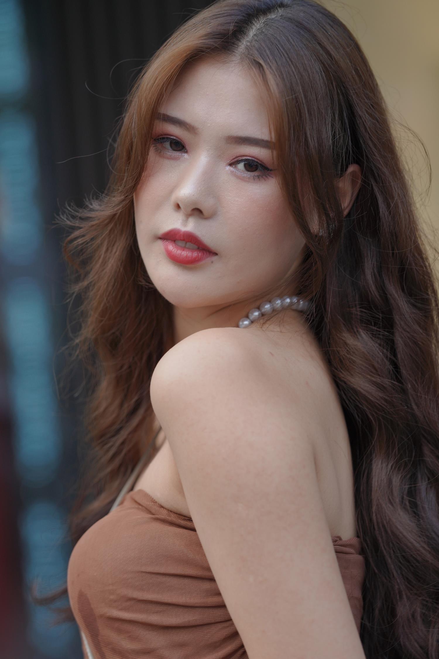 精选街拍作品 NO.3794 蓝色热裤美腿翘臀[161P/435MB]插图5