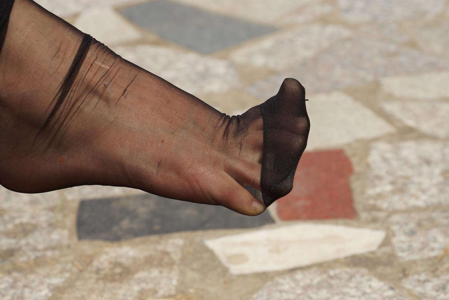 自由摄影 No.294 时尚MM经典嘿丝挑鞋 [44P/137MB]插图3