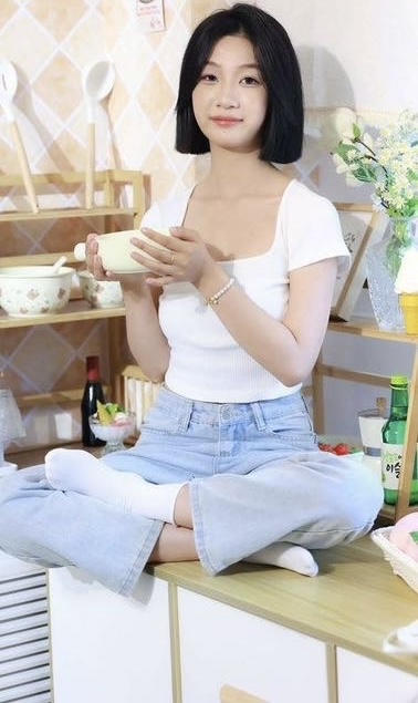 绮梦摄影-花絮视频-019期：Light[165P/1V/10.96G]插图