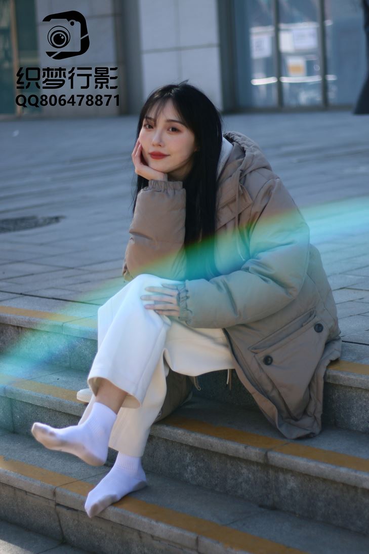 织梦映像 罗袜生尘完整版商业街外景帆布鞋，裸足[278P/1V/7.52G]插图1