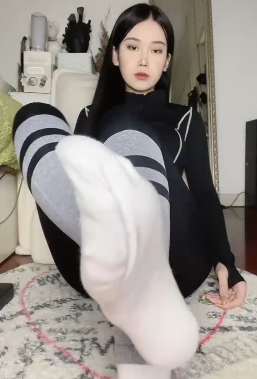 易直播椰子水微信福利合辑 [37V/1.28G]插图