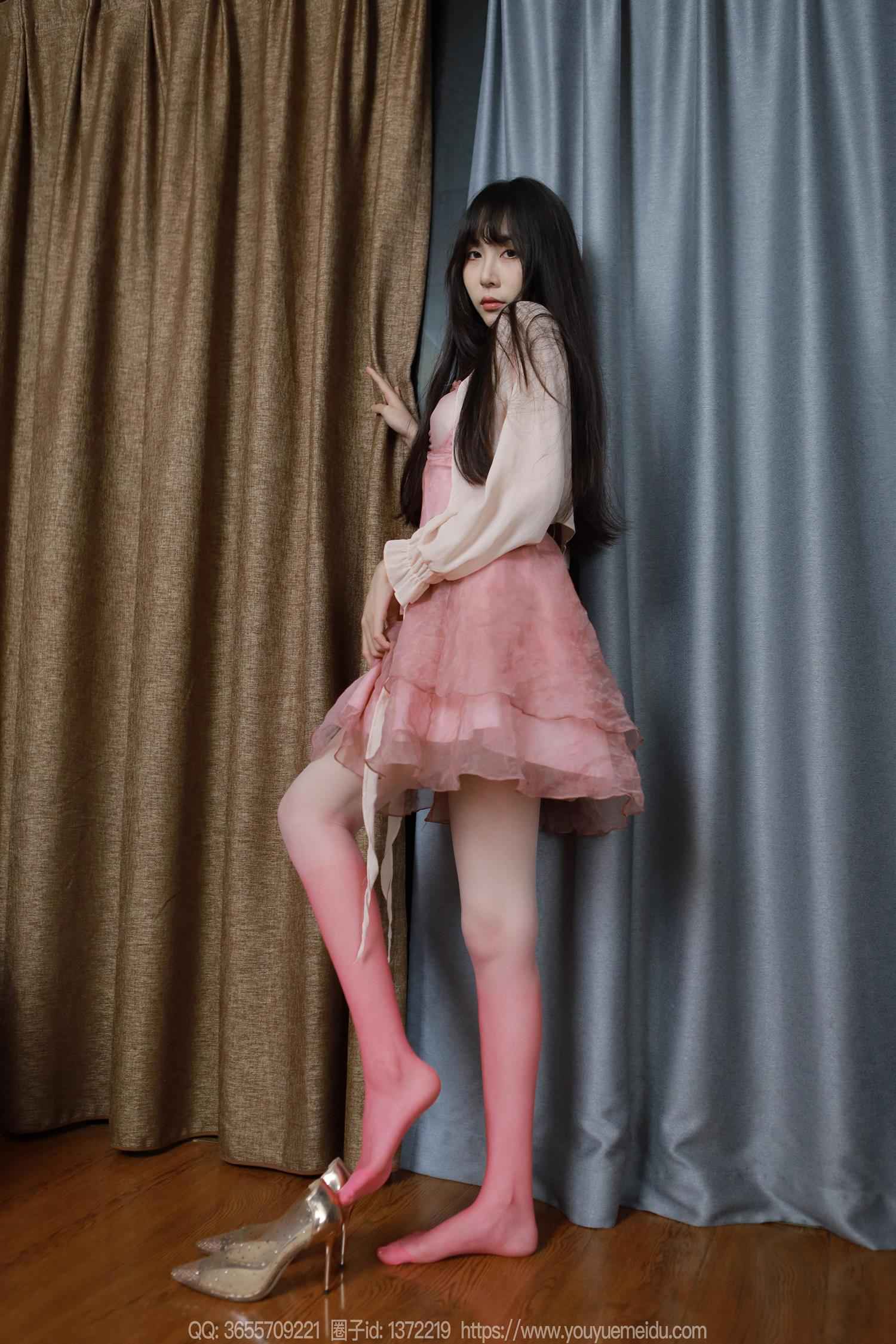 [IESS异思趣向] 2024.08.08 丝享家1815：团团《粉白渐变（下）》[85P/80MB]插图1