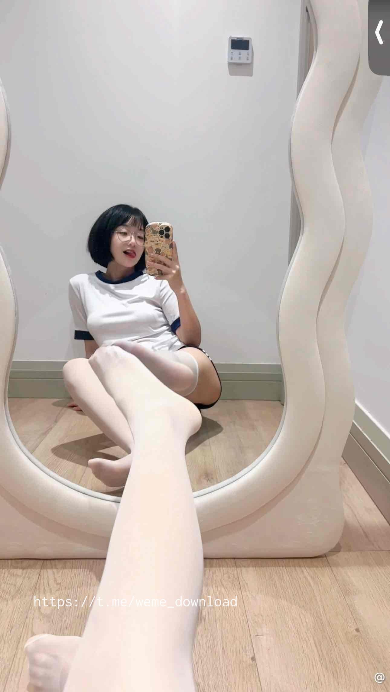 动漫博主@胜利的小生活微密圈系列 嘉宾-JK服[8P/1V/3MB]插图1