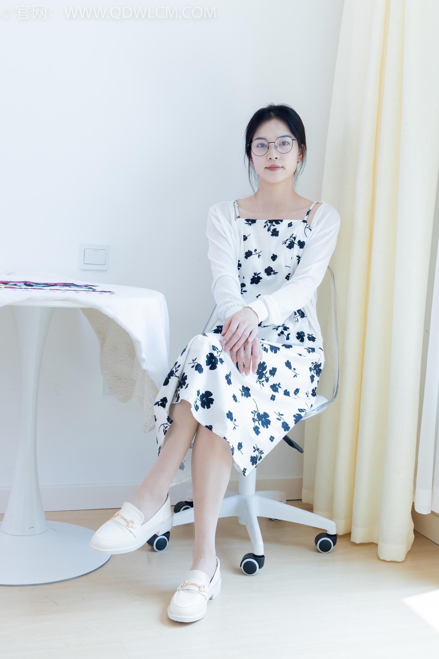 勿恋传媒 NO.2063 茯苓-有你的季节[150P/1V/4.35GB]插图2